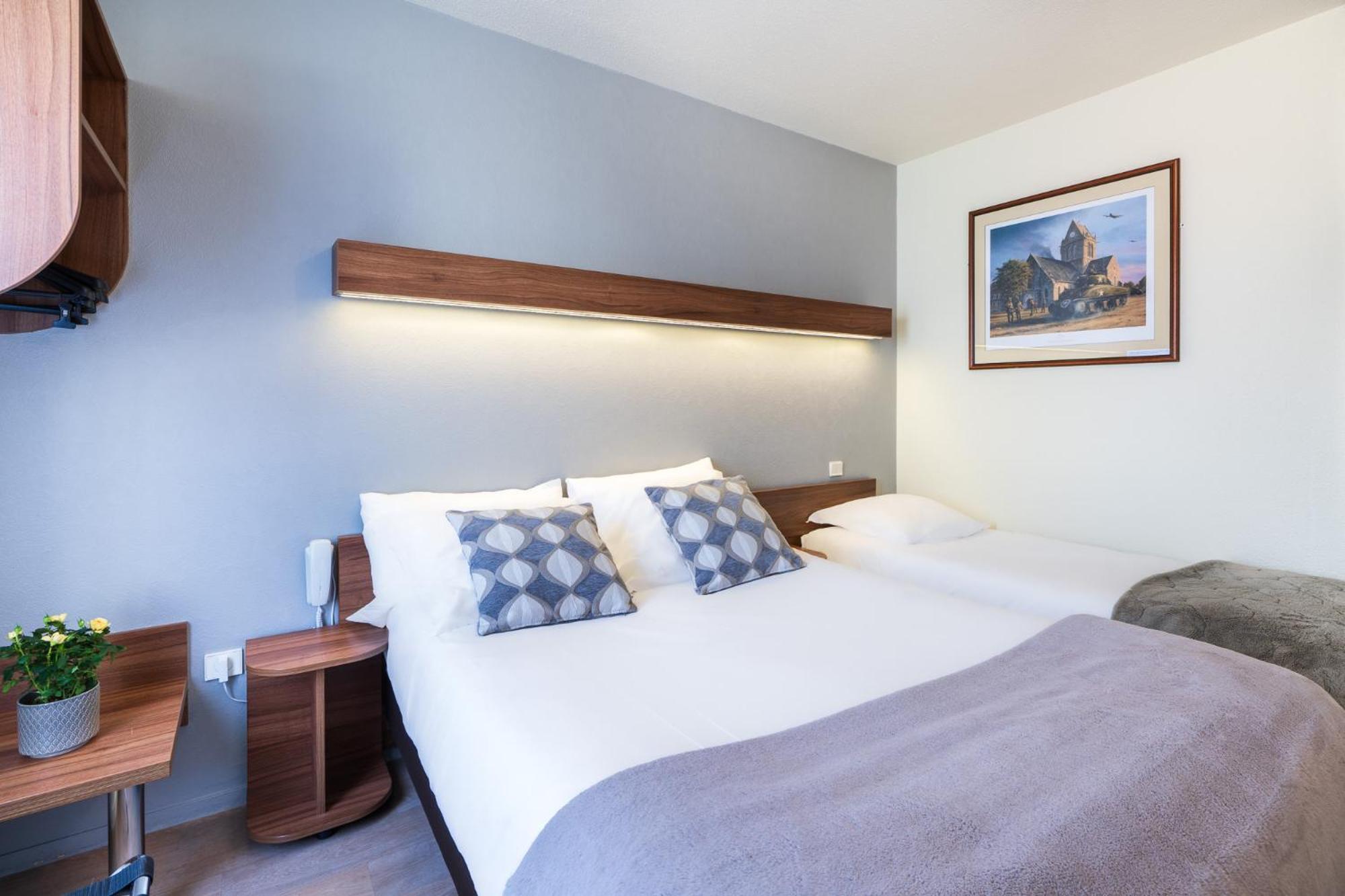 Comfort Triple Room with Garden View - Photo 5