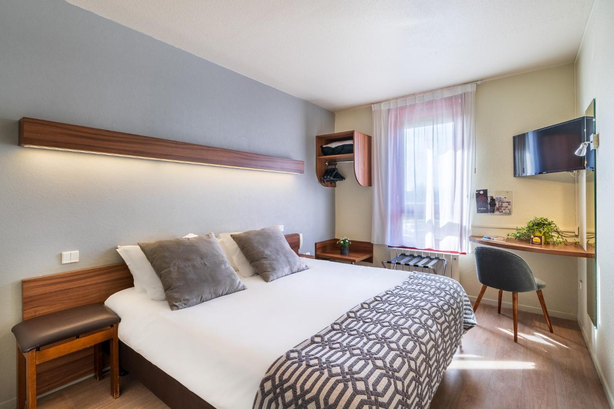 Comfort King Room  - Photo 1