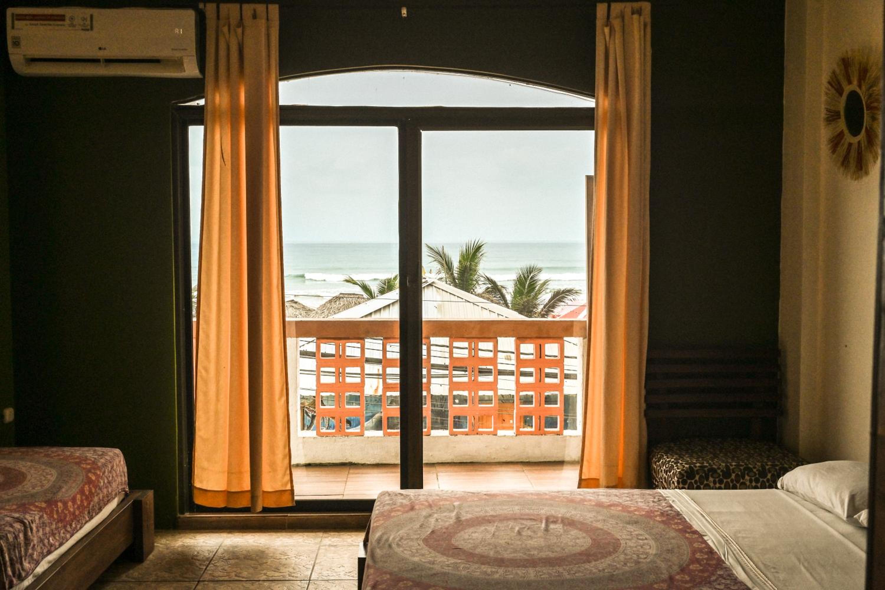 Triple Room With Sea View photo 2