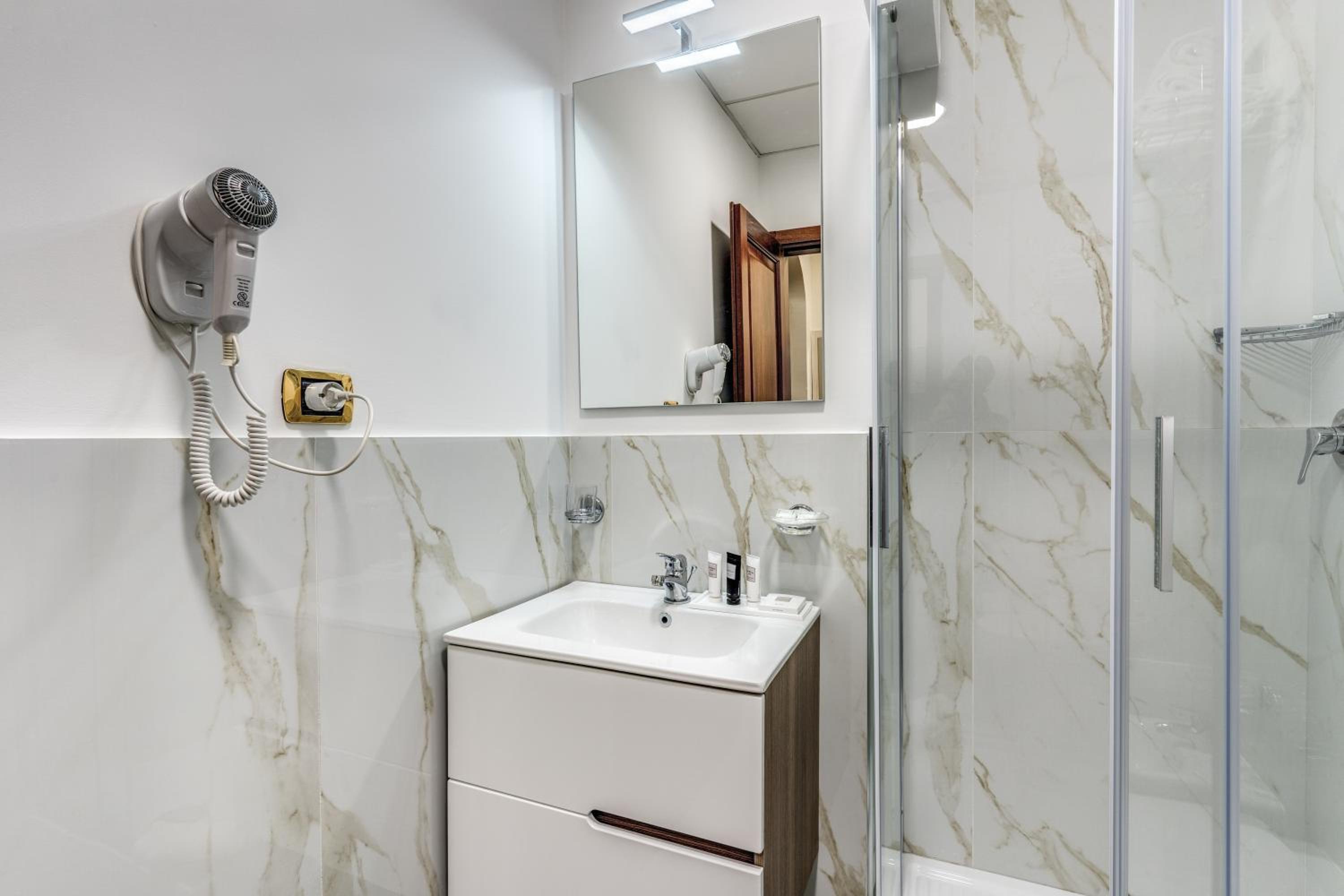 Hotel Ottaviano Augusto - Photo 52
