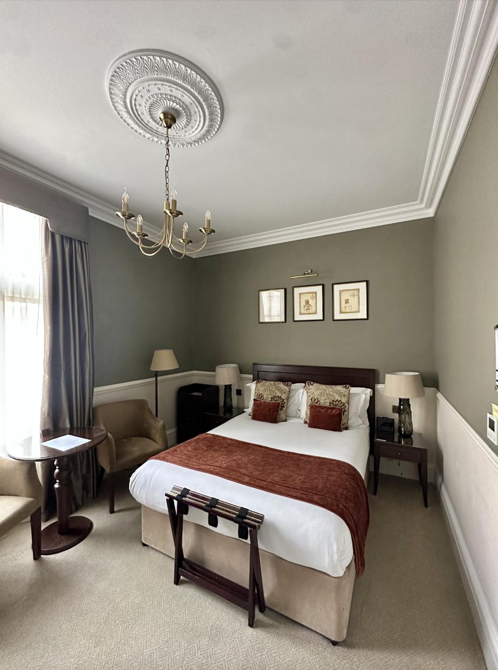 Junior Deluxe Double Room photo 2
