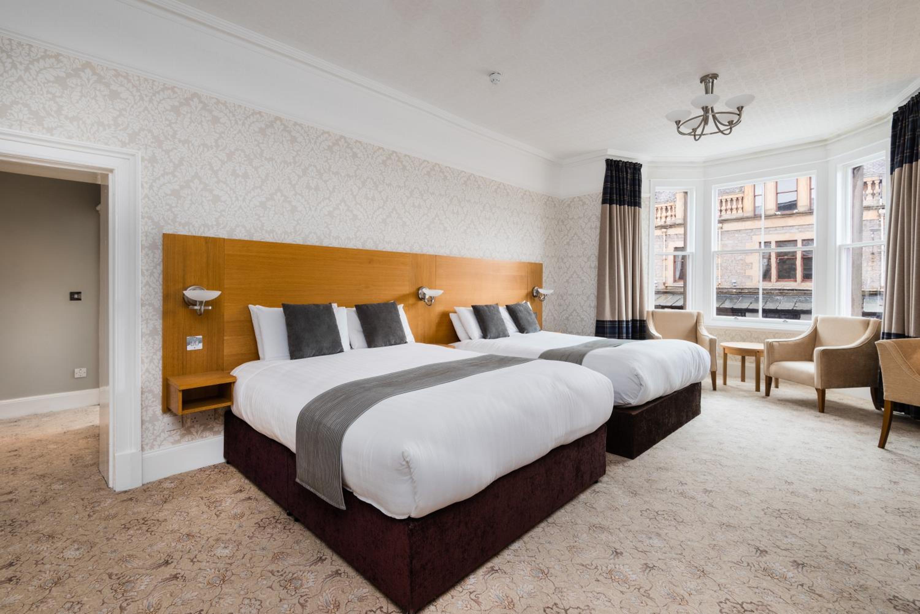 Atholl Room (2 x Double beds) photo 1