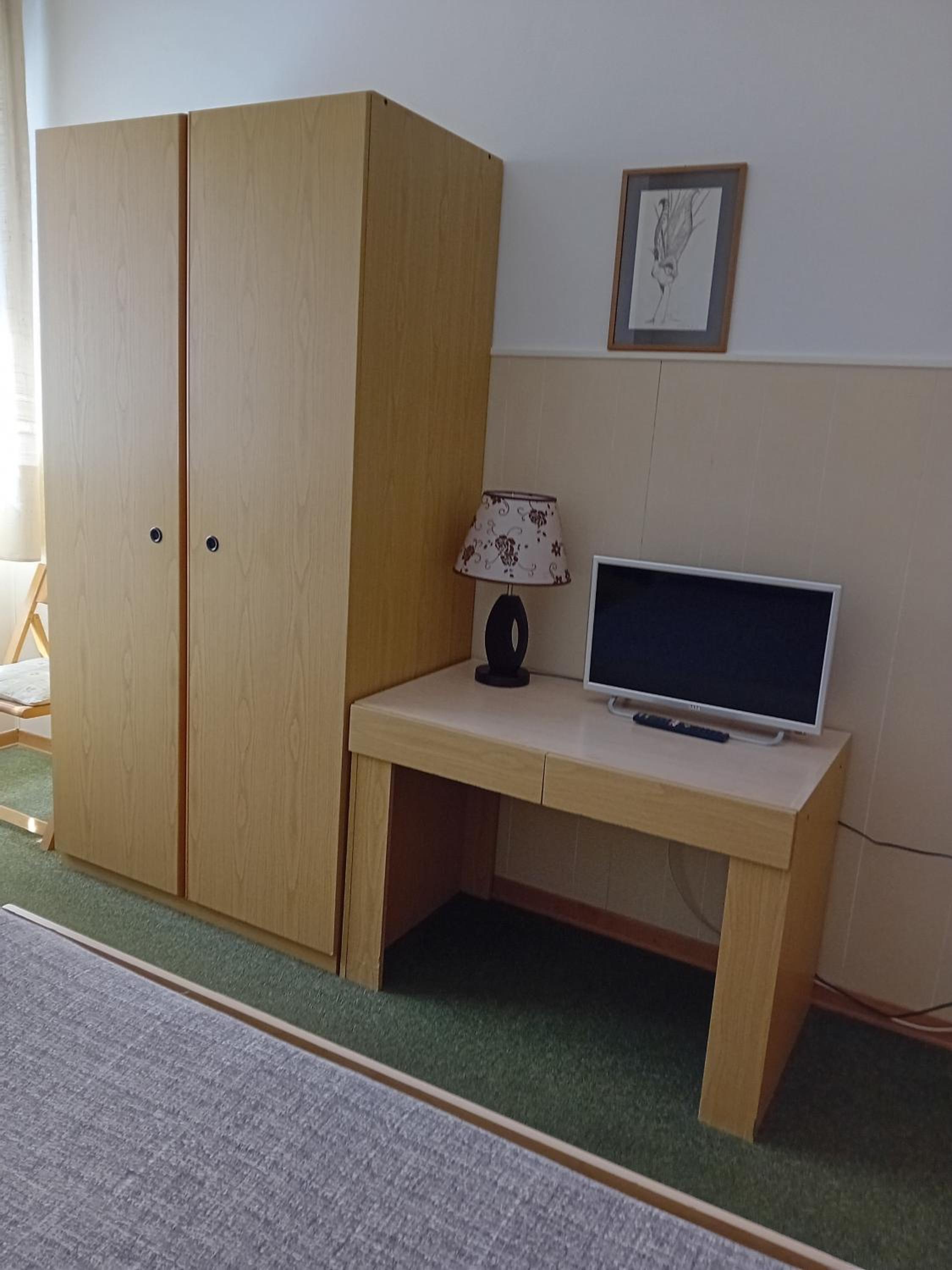 Double or Twin Room - Photo 3