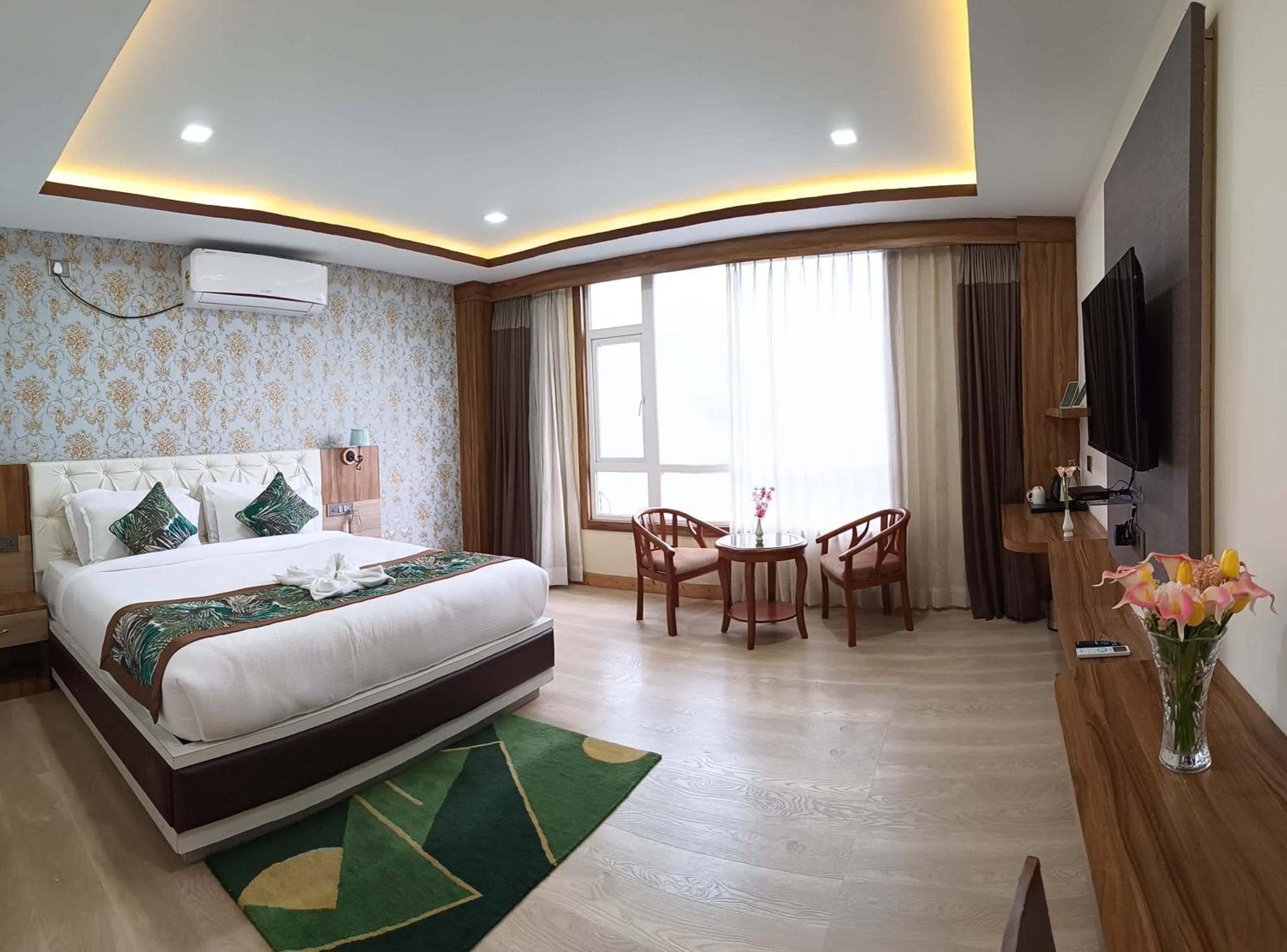 King Room With Mountain View