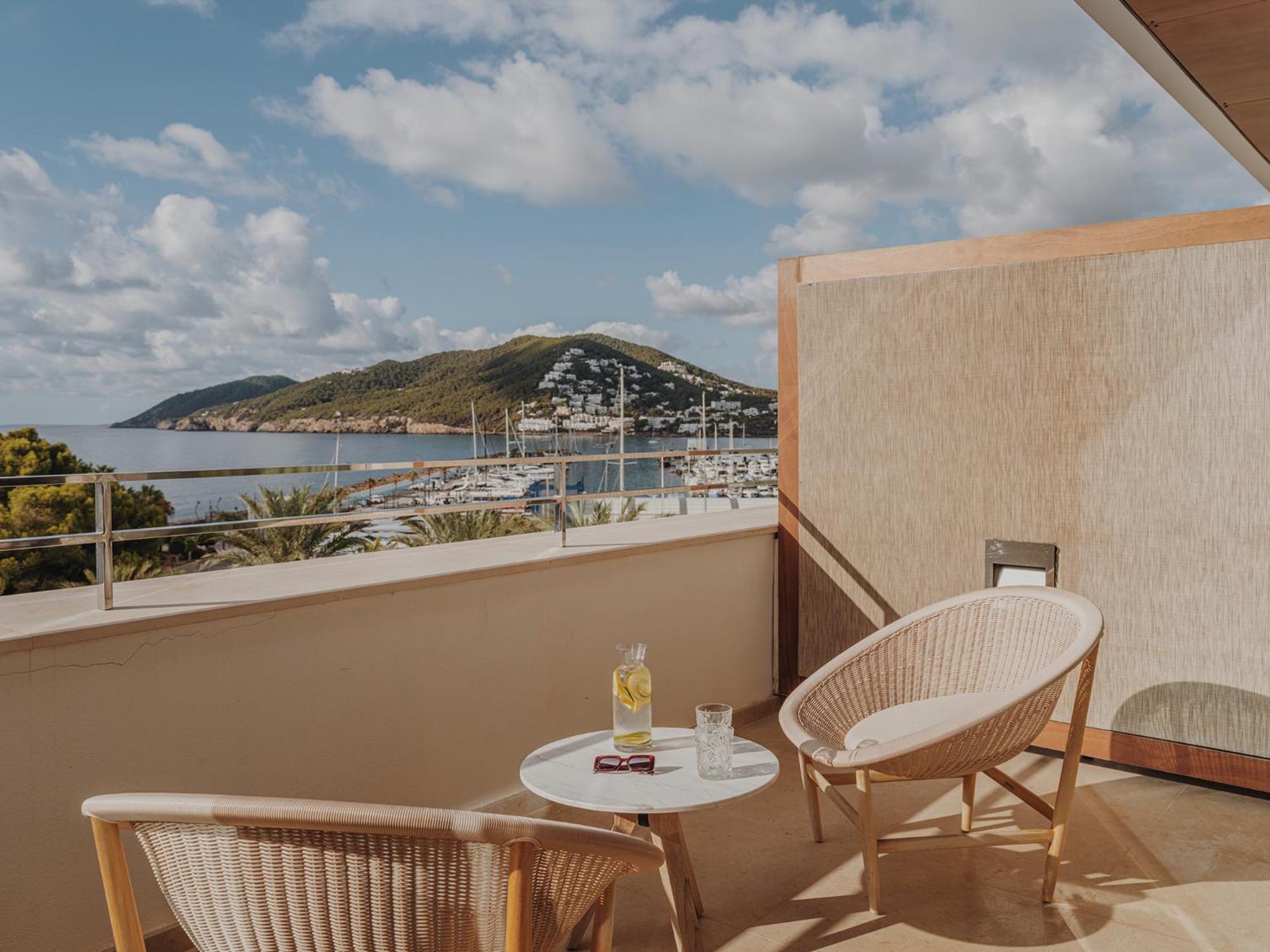 Grand Suite with Sea View & SPA access- Cloud 9 - Photo 4