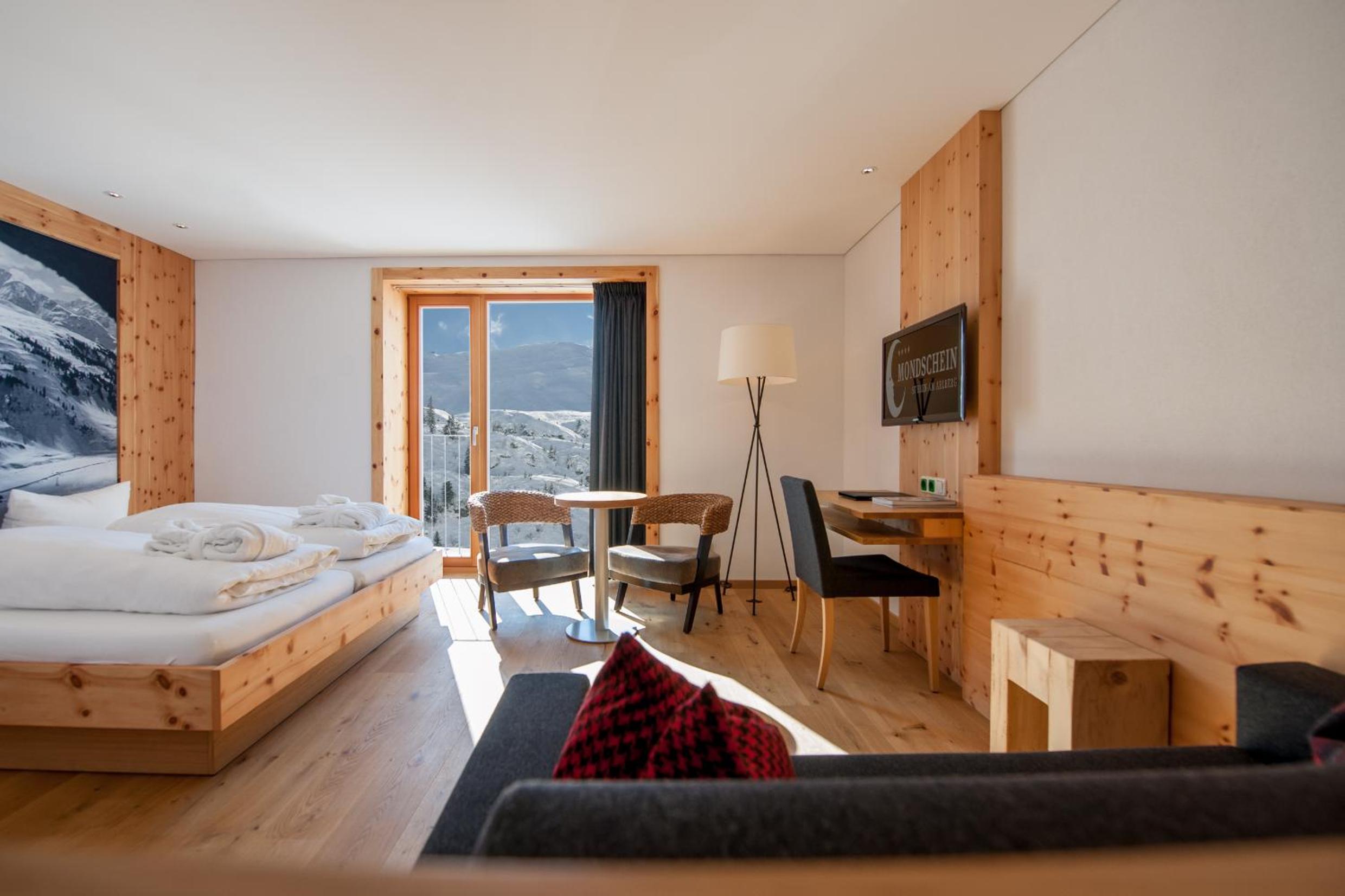 Large Double Room