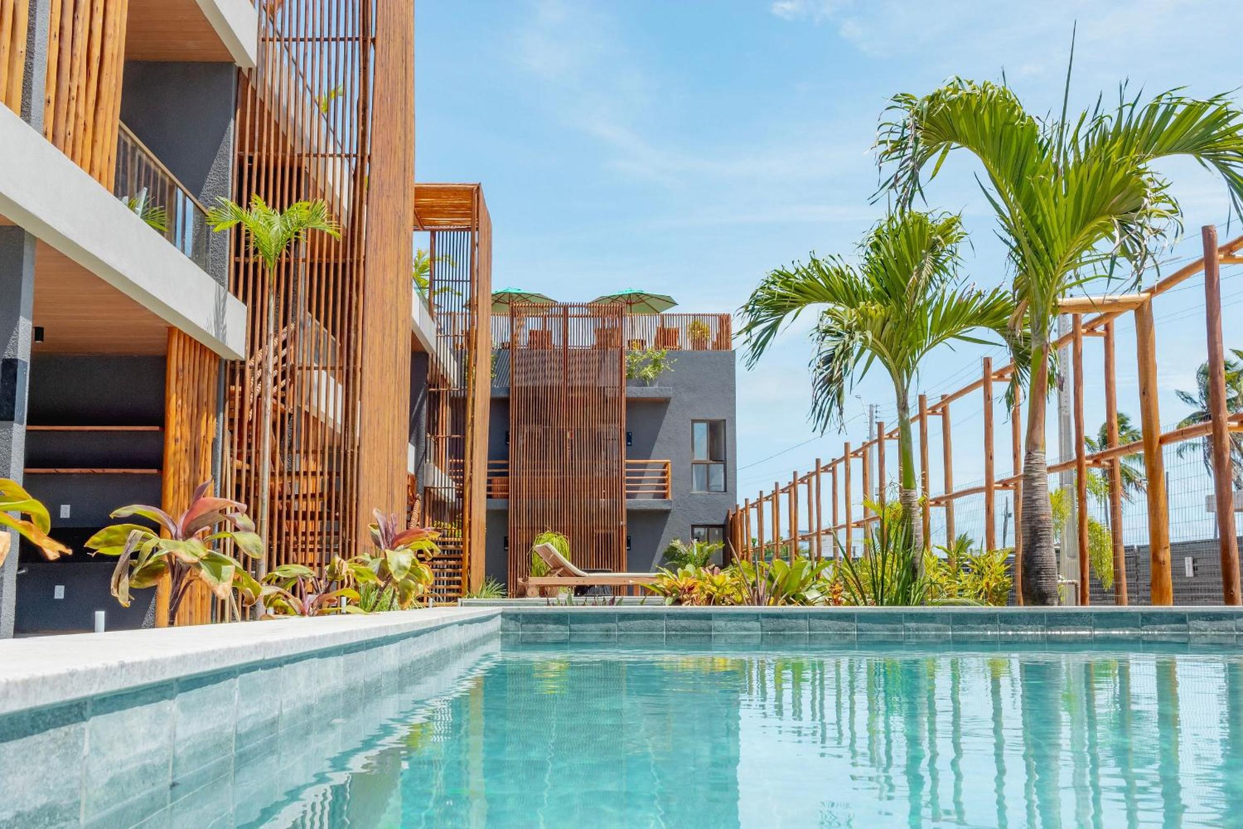 Apartment with Pool View  photo 3