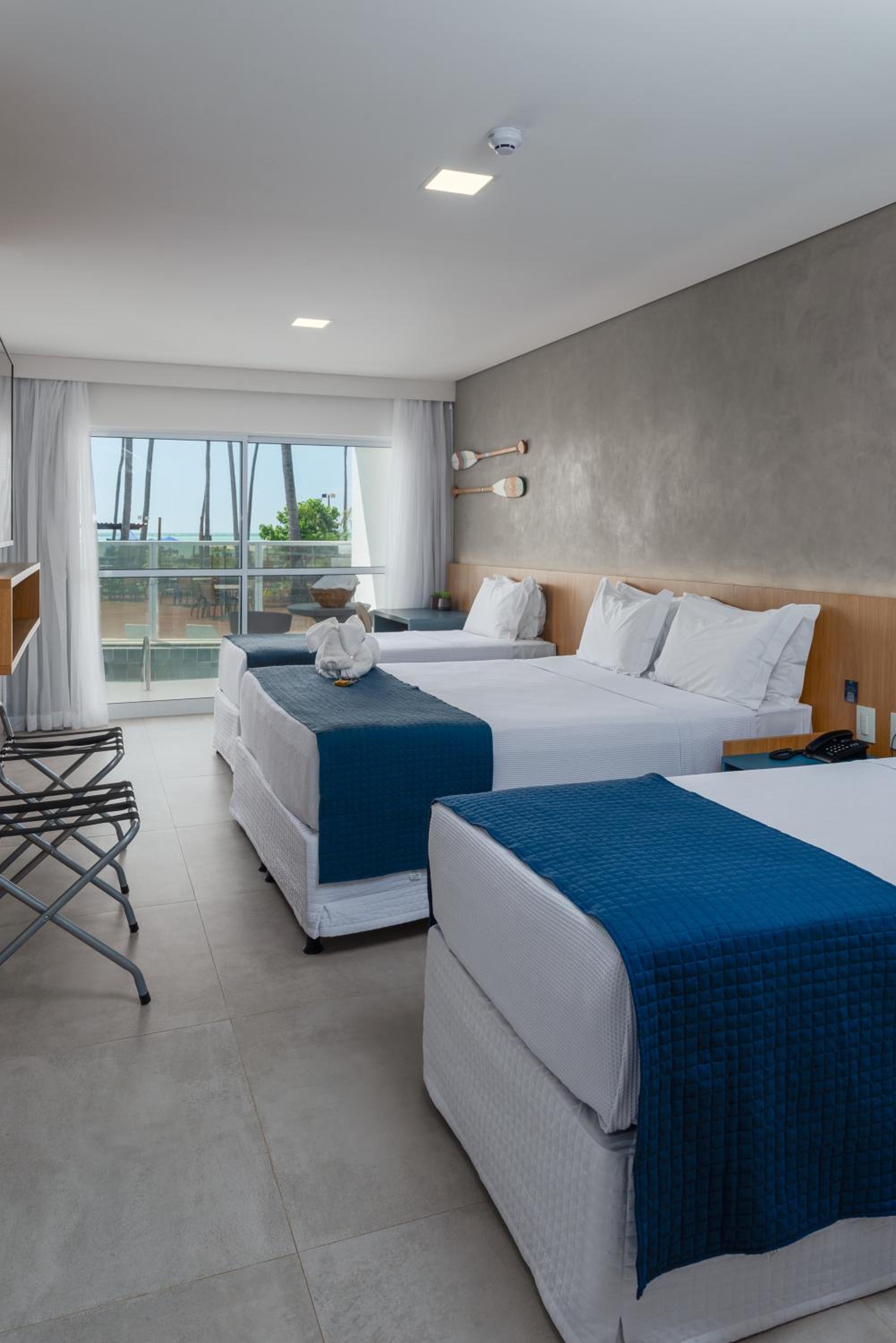 Suite Excellence Quad (ground floor with pool on balcony)