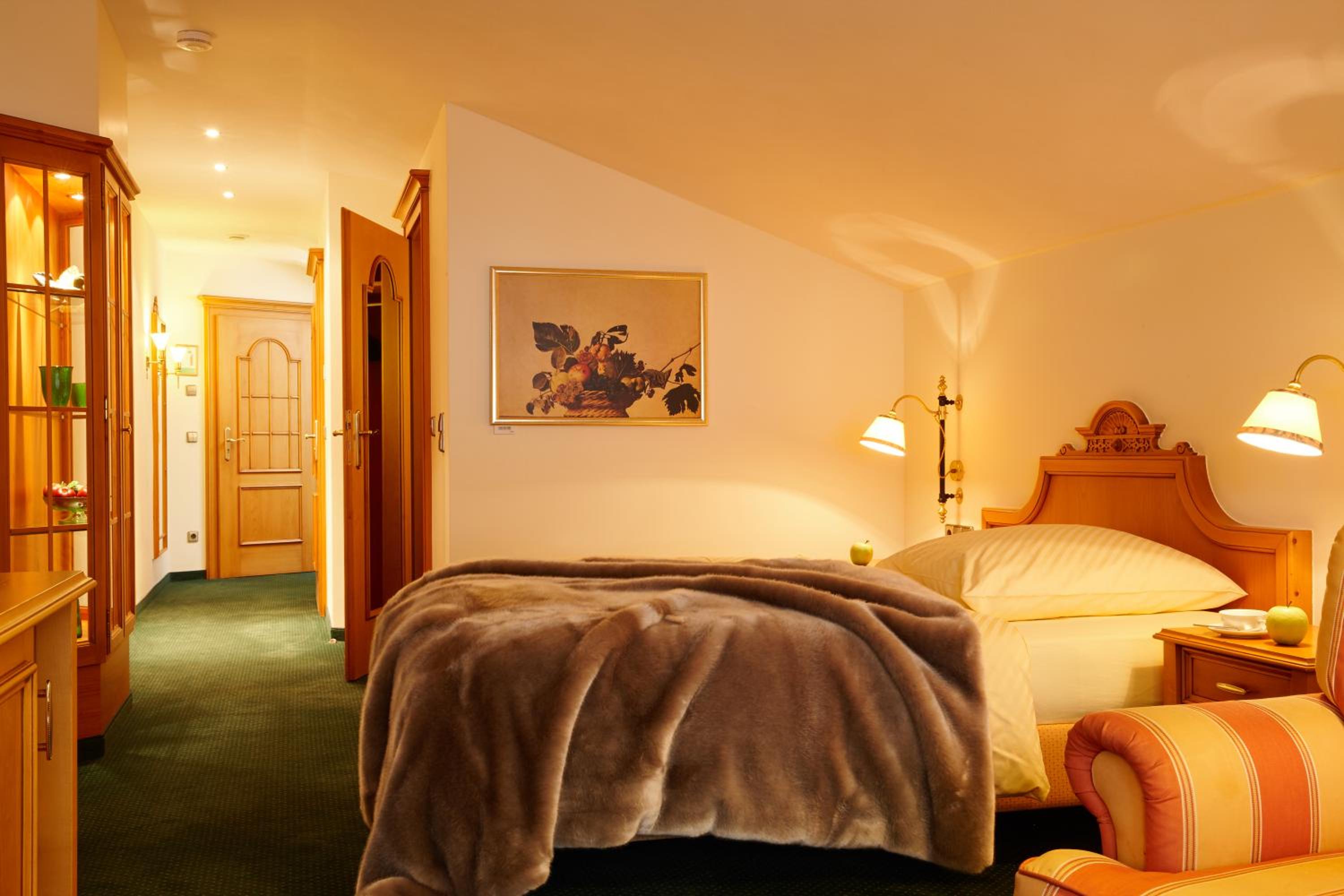 Queen Room - Photo 2