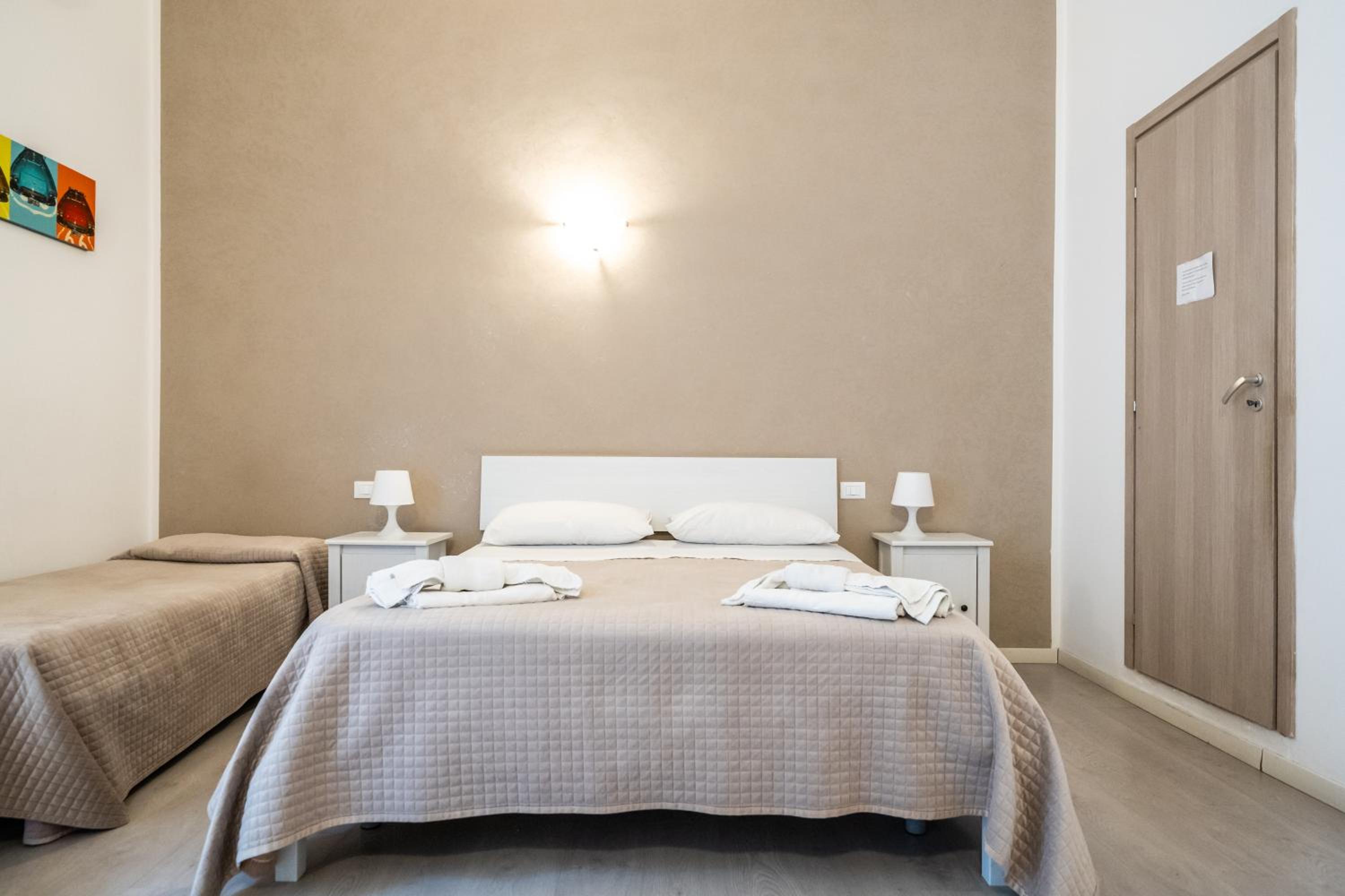 Triple Room - Photo 5