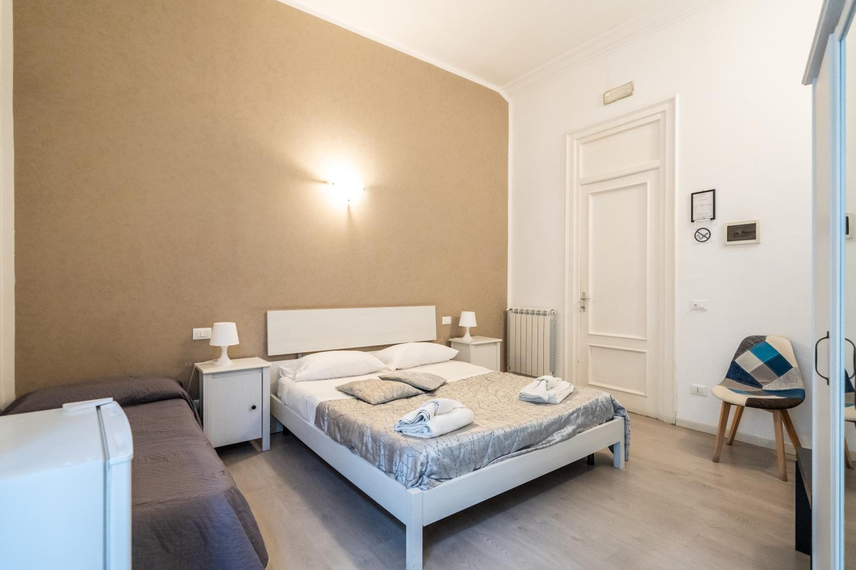 Triple Room - Photo 7