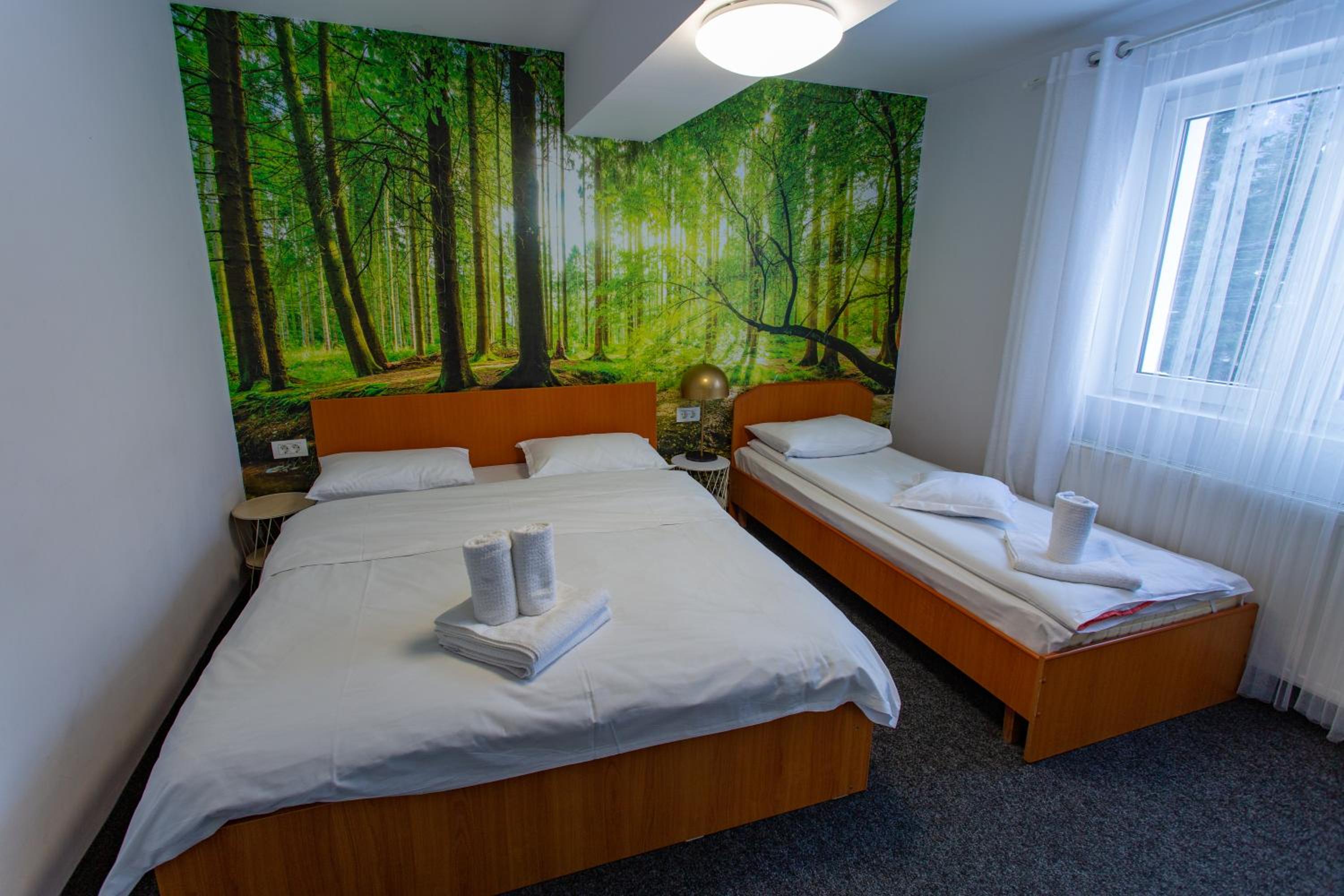 Double Room - Photo 17