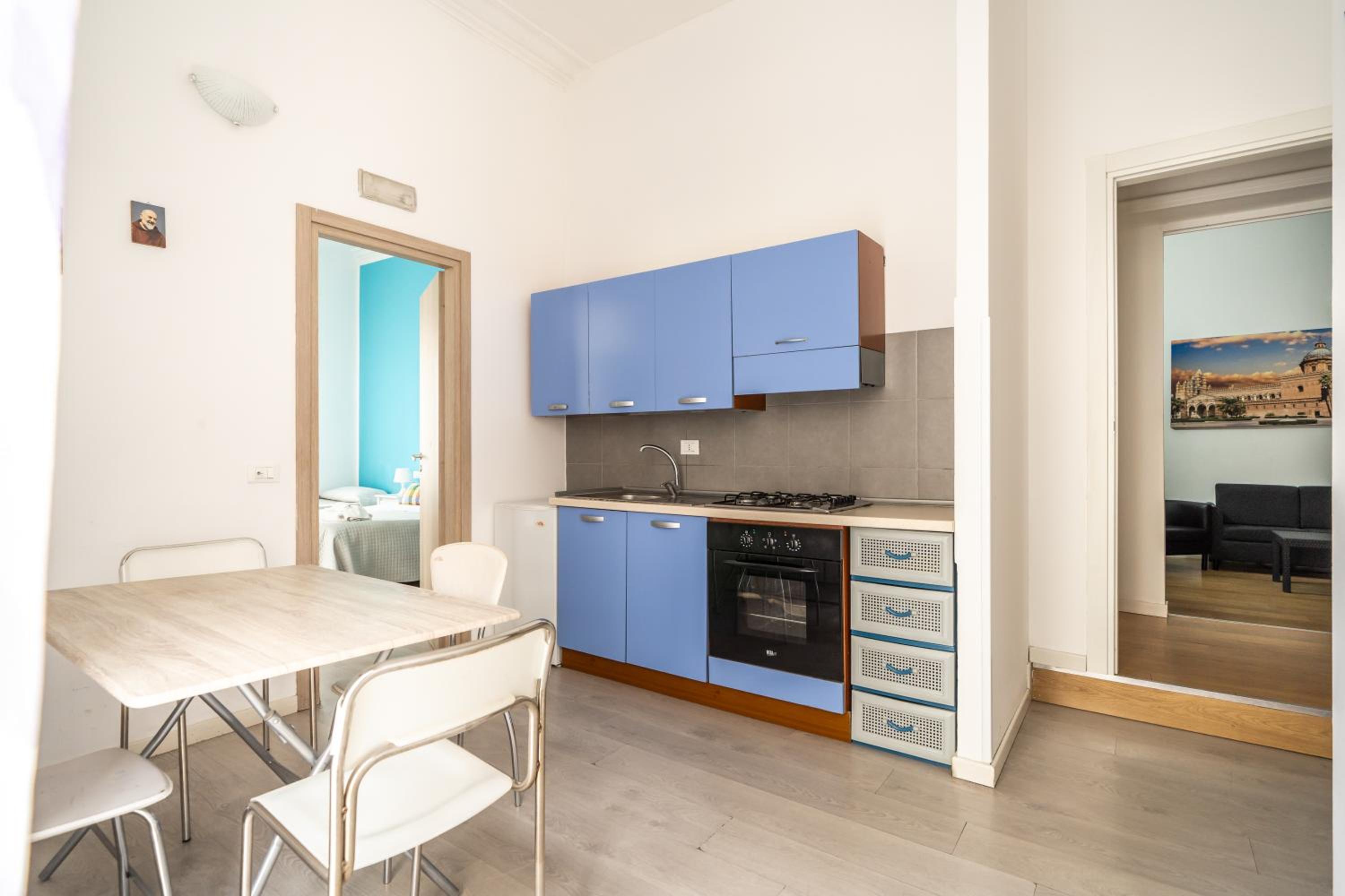 Quadruple Room - Photo 3