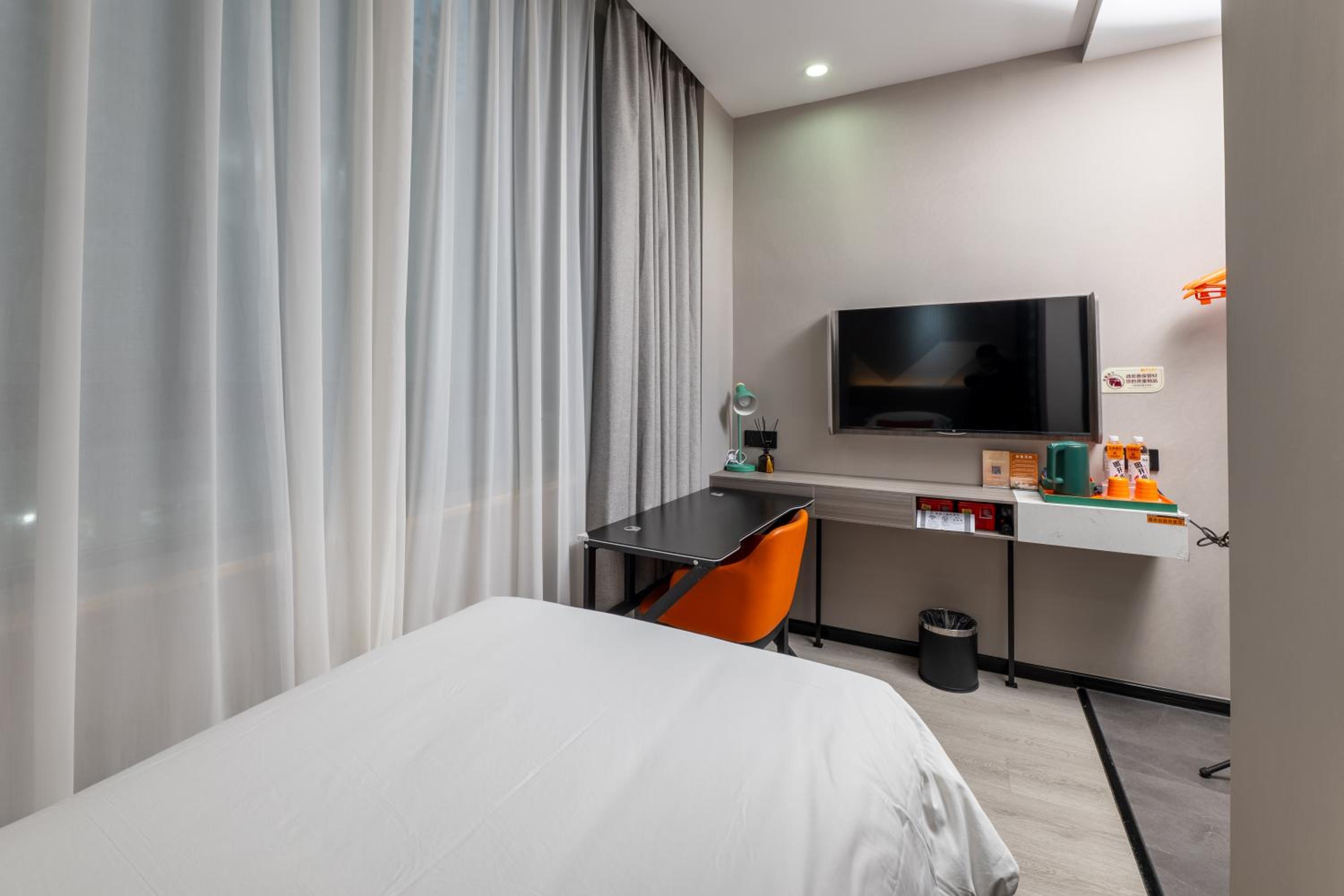Economy Single Room