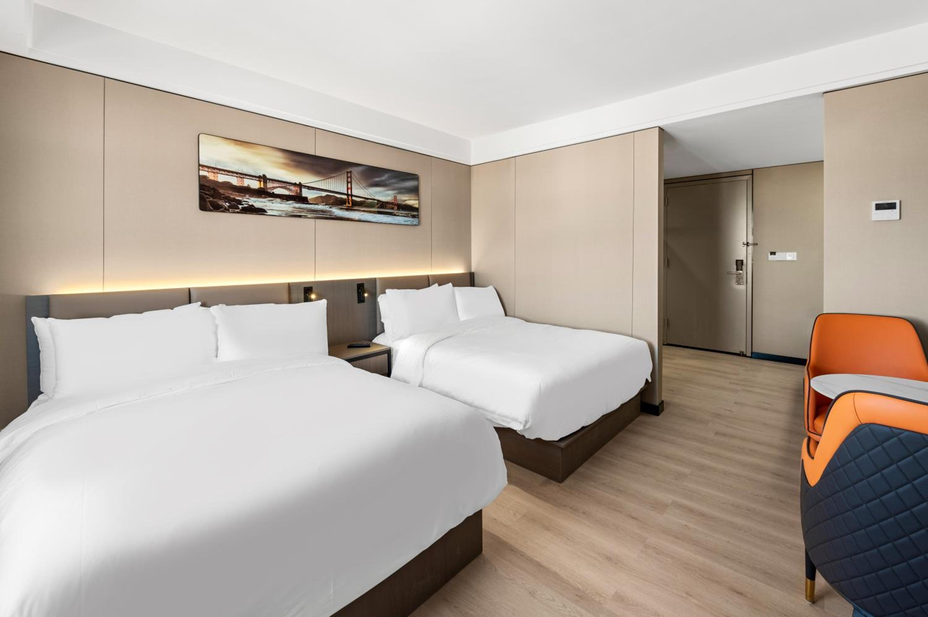 Double Room - Photo 2