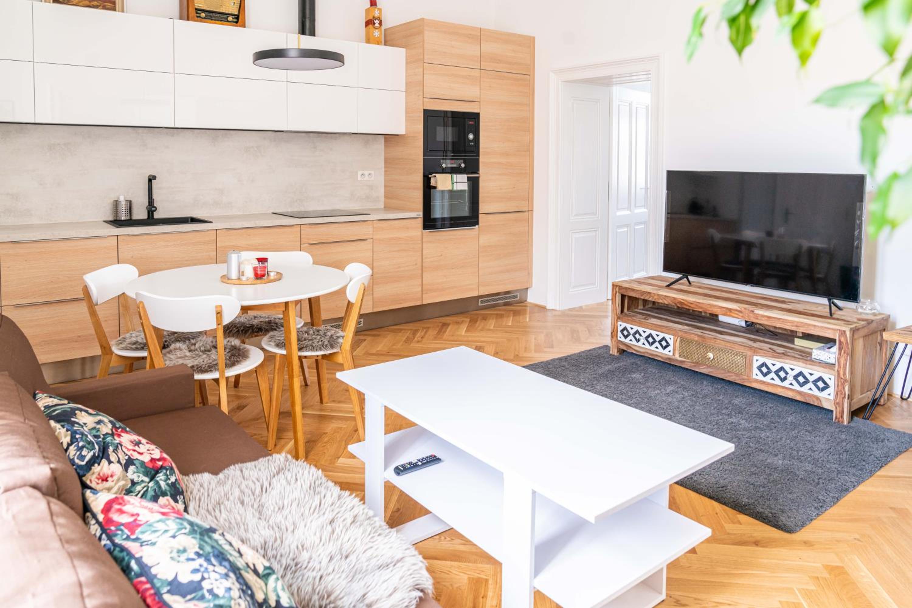 Apartment - Ground Floor photo 3