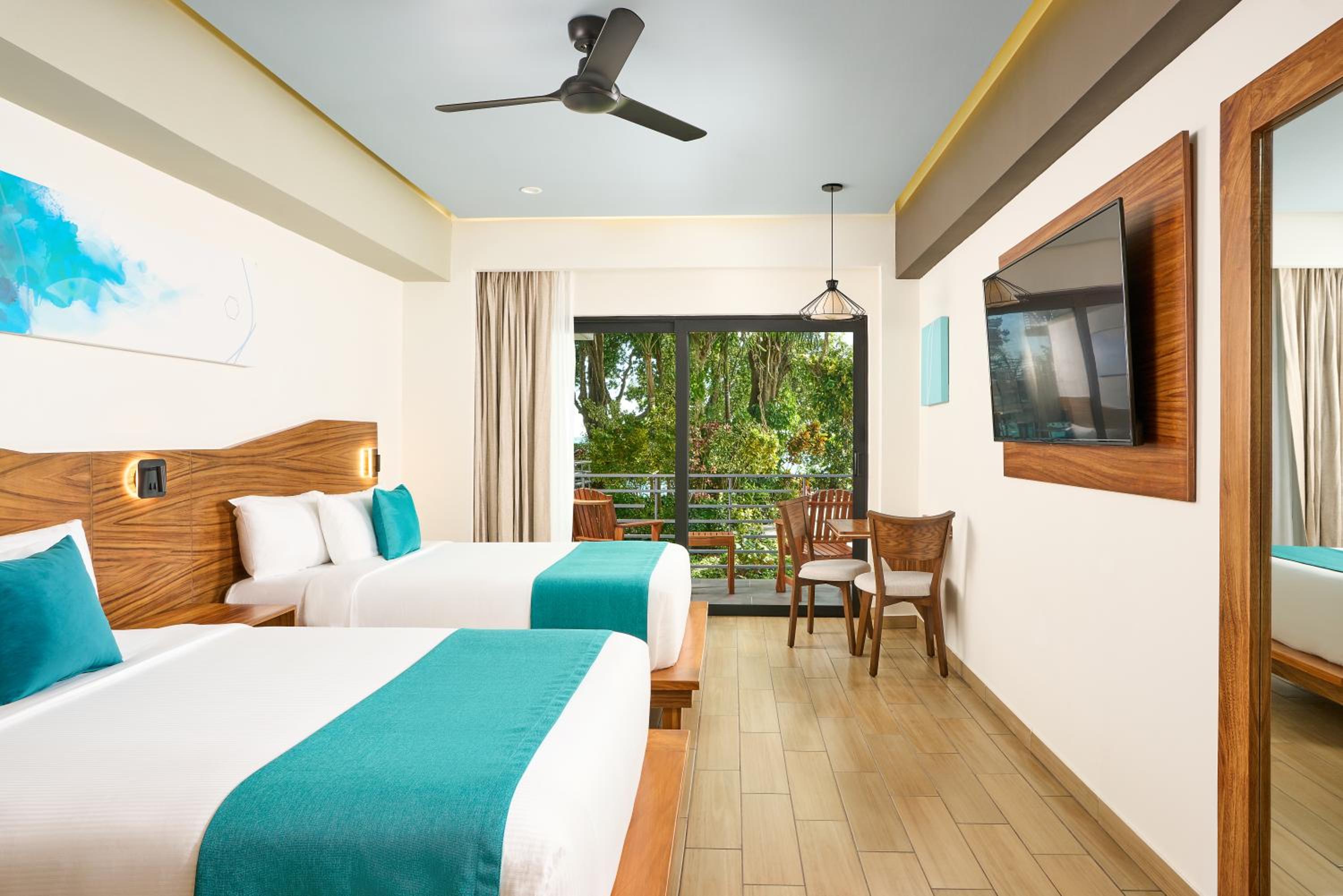 Deluxe Twin Room - Photo 3