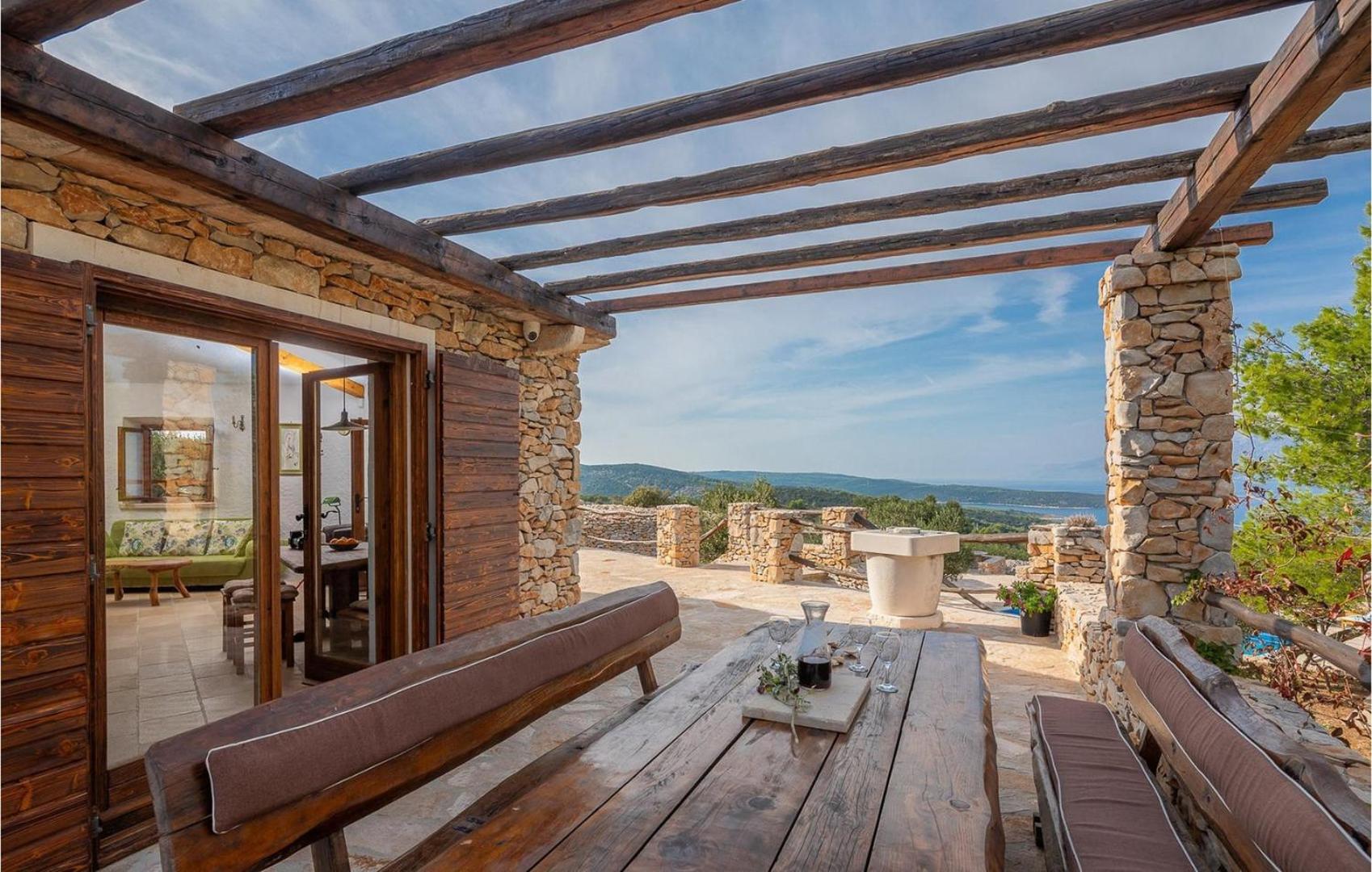 Villa with Sea View photo 2