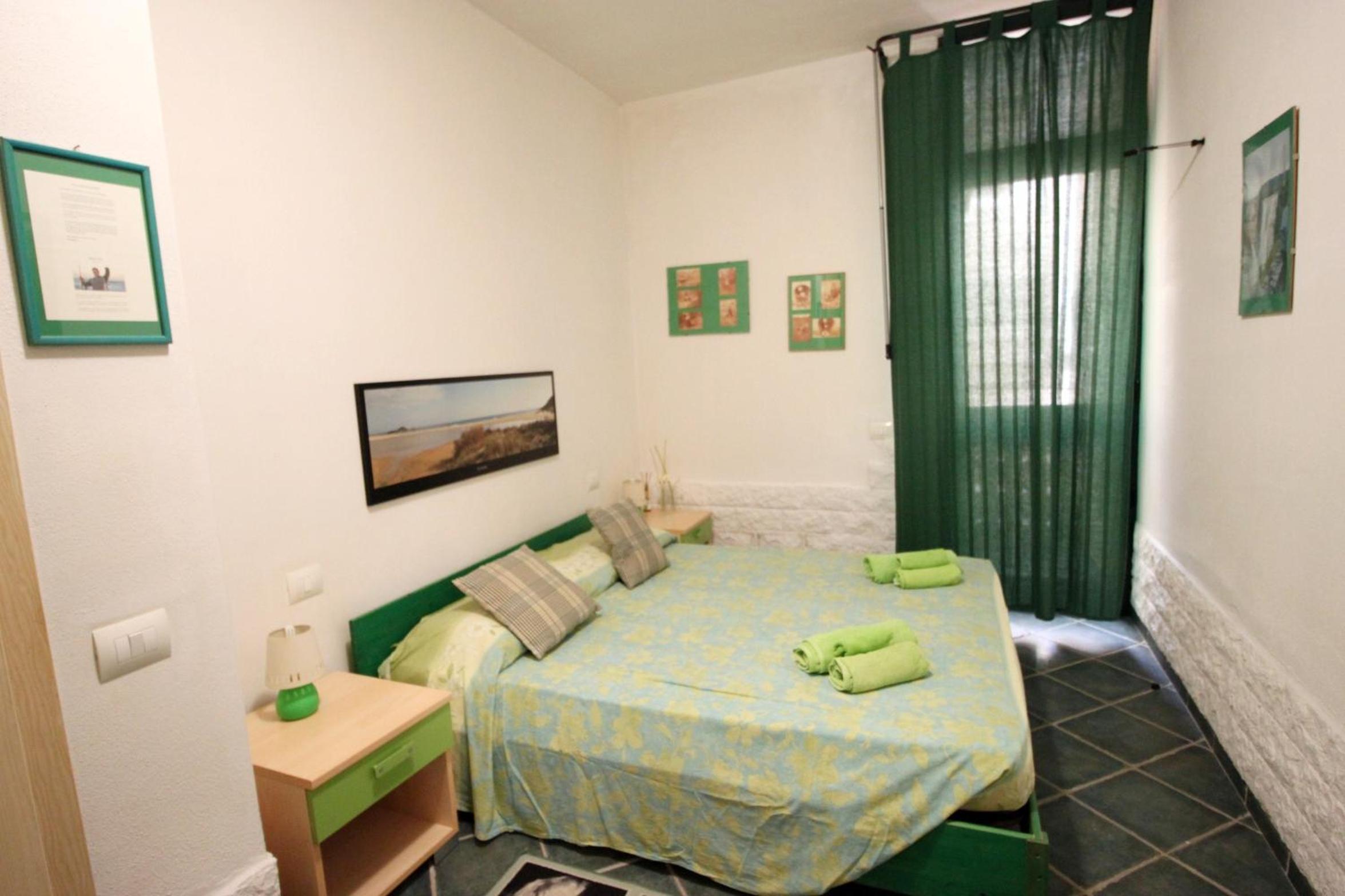 Two-Bedroom House photo 2