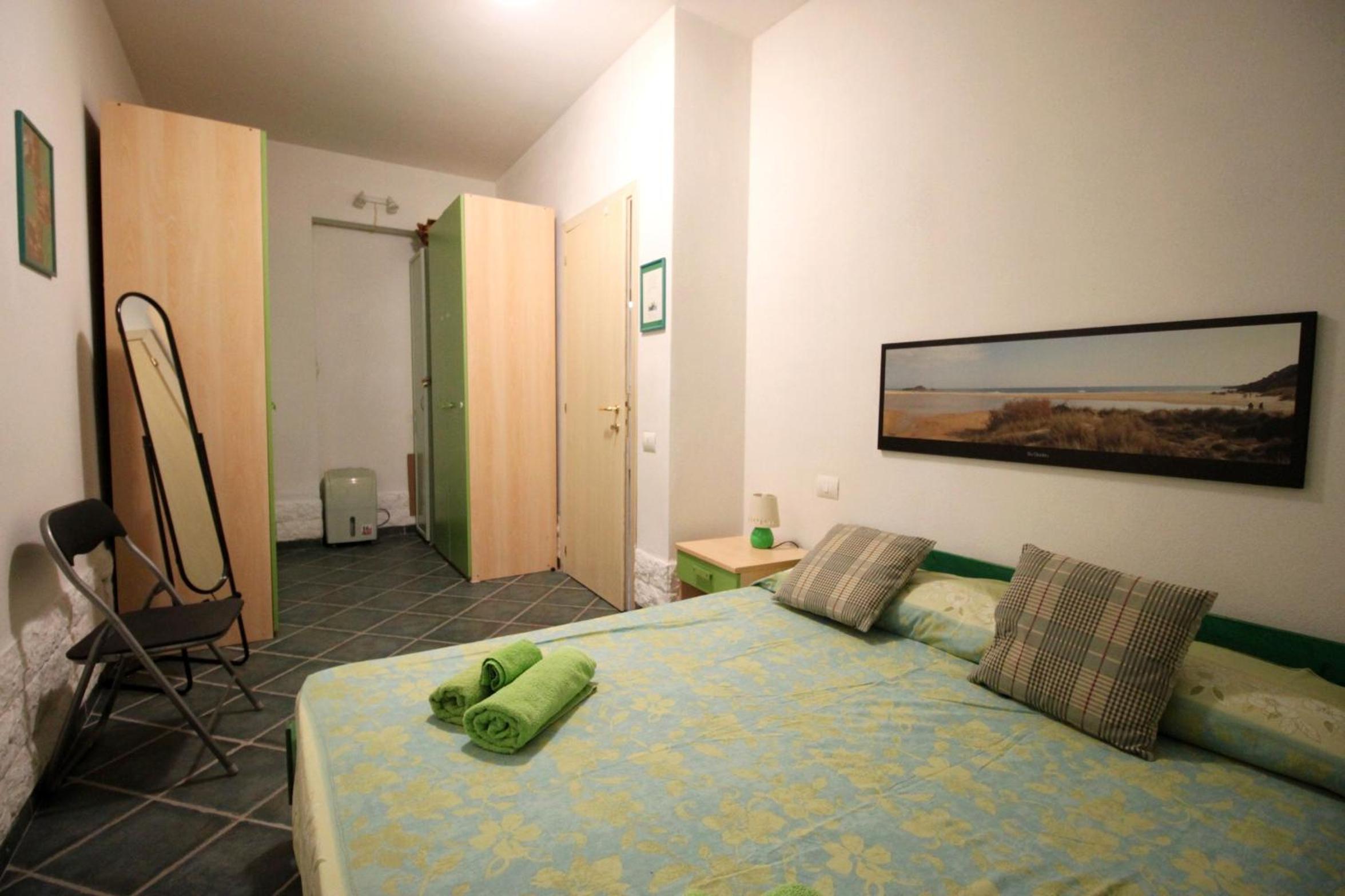 Two-Bedroom House photo 3