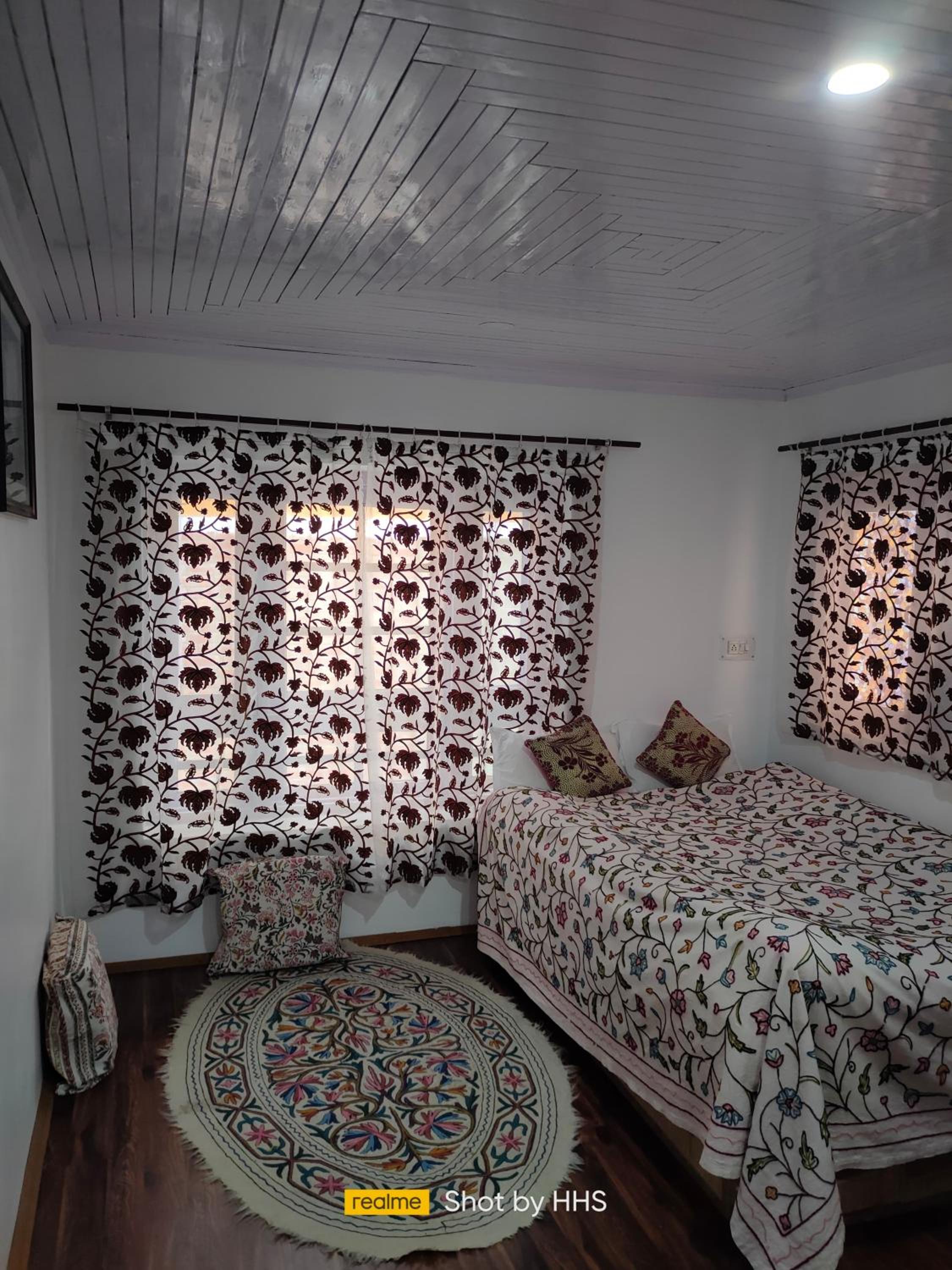 Deluxe Queen Room photo 3