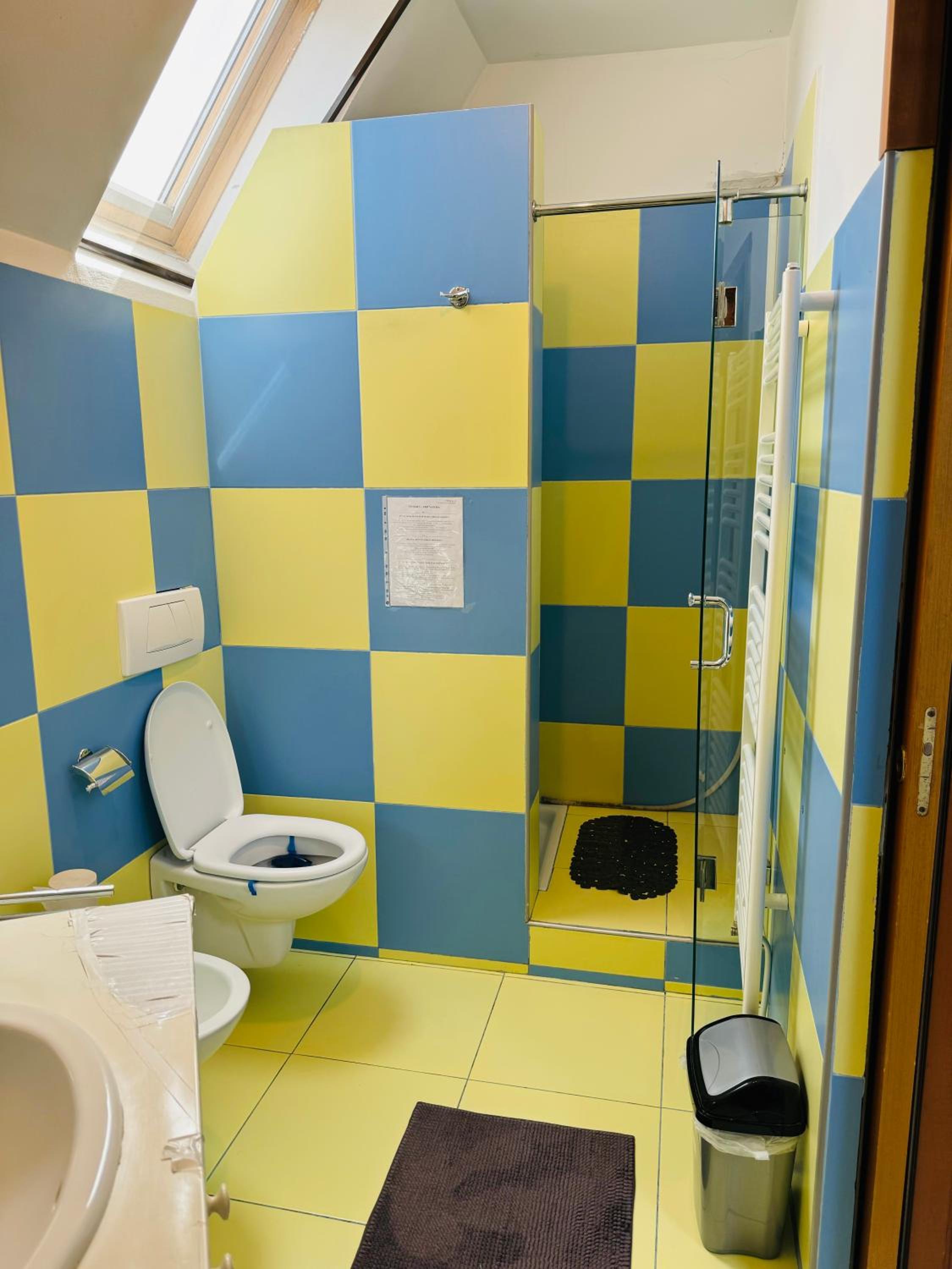 Deluxe Double Room with Extra Bed photo 2