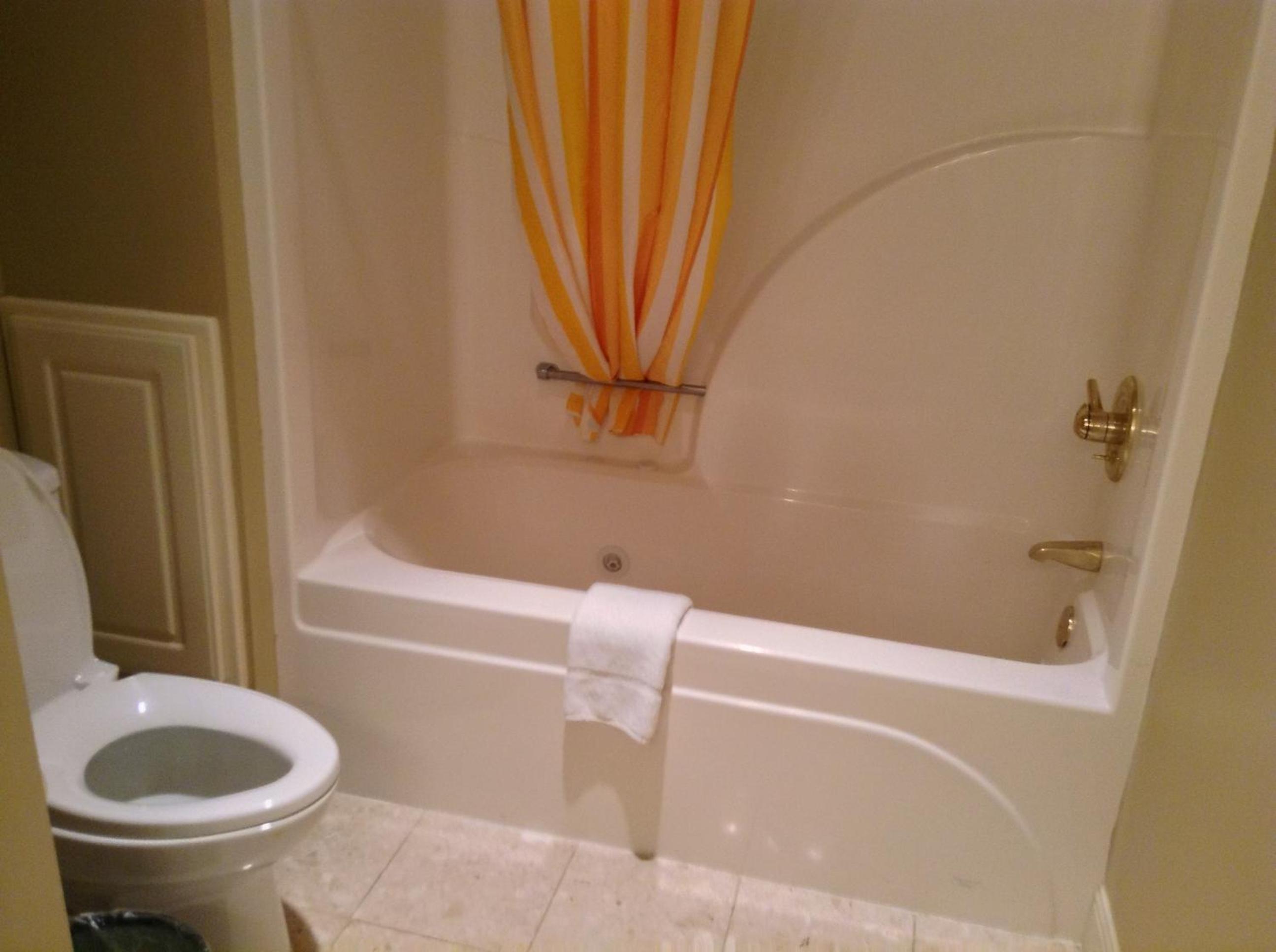 Deluxe King Room with Spa Bath