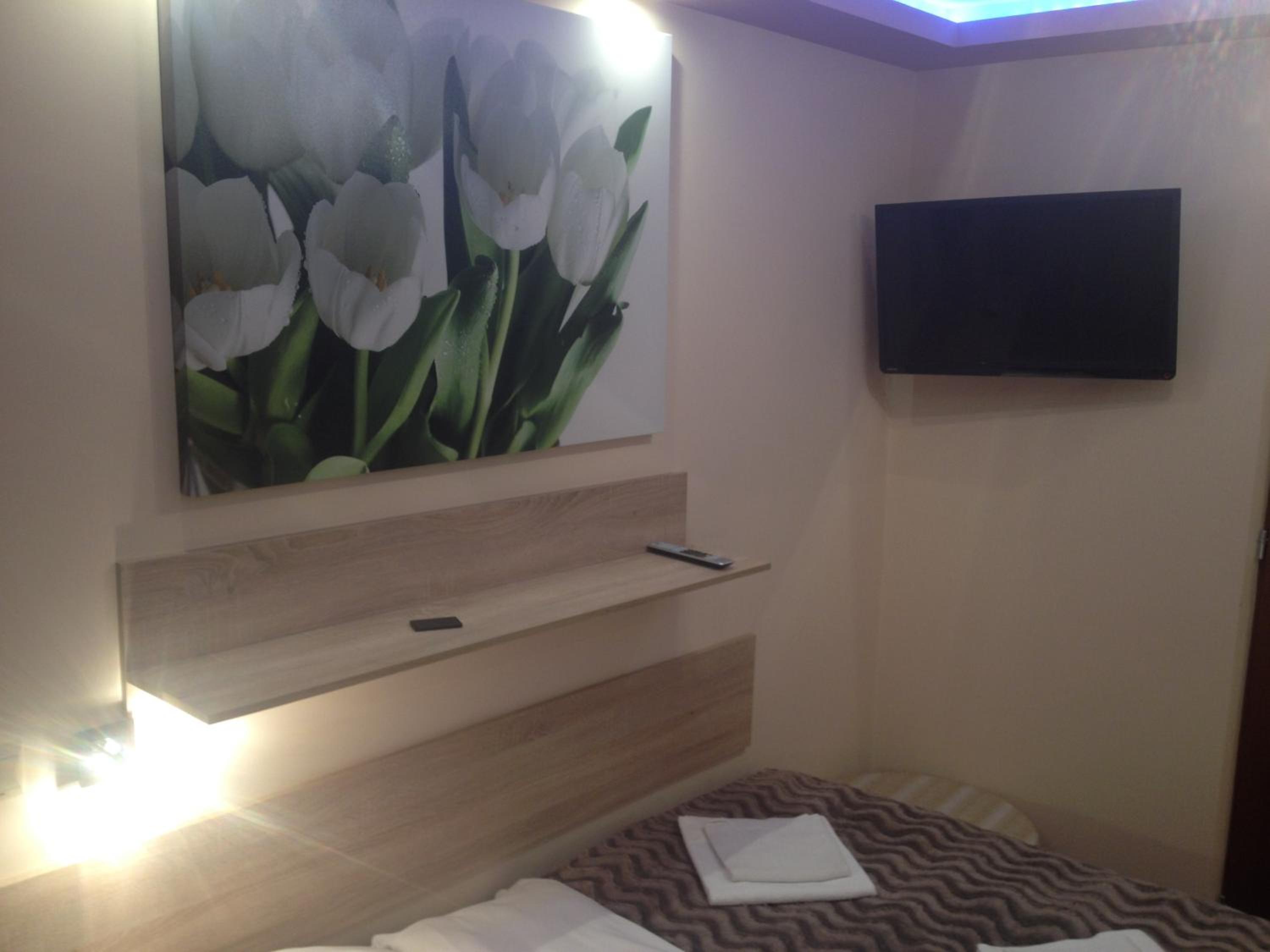 Comfort Triple Room - Photo 10