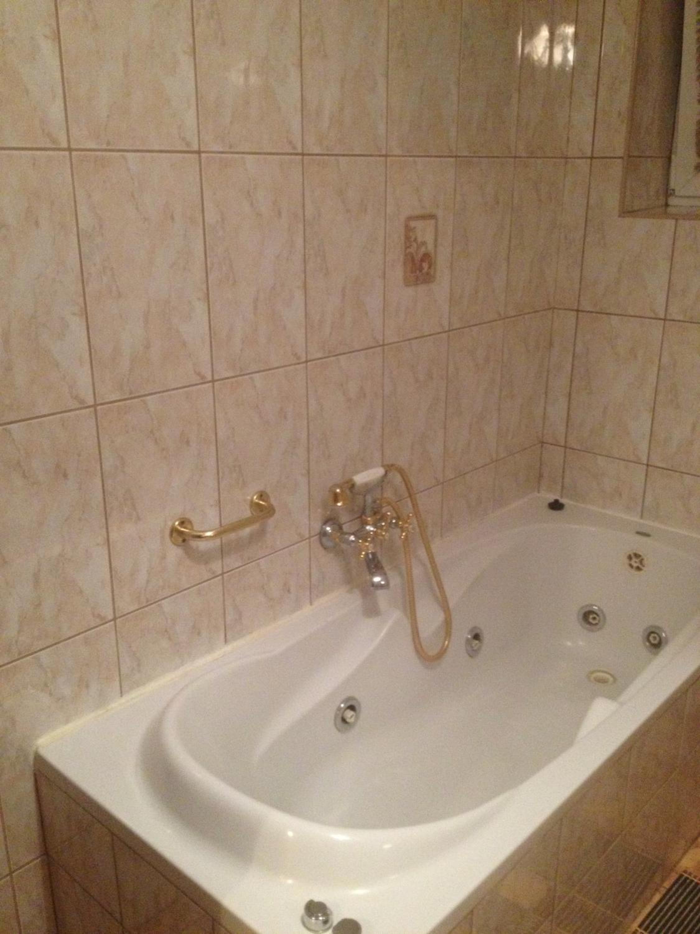 Double Room - Photo 21