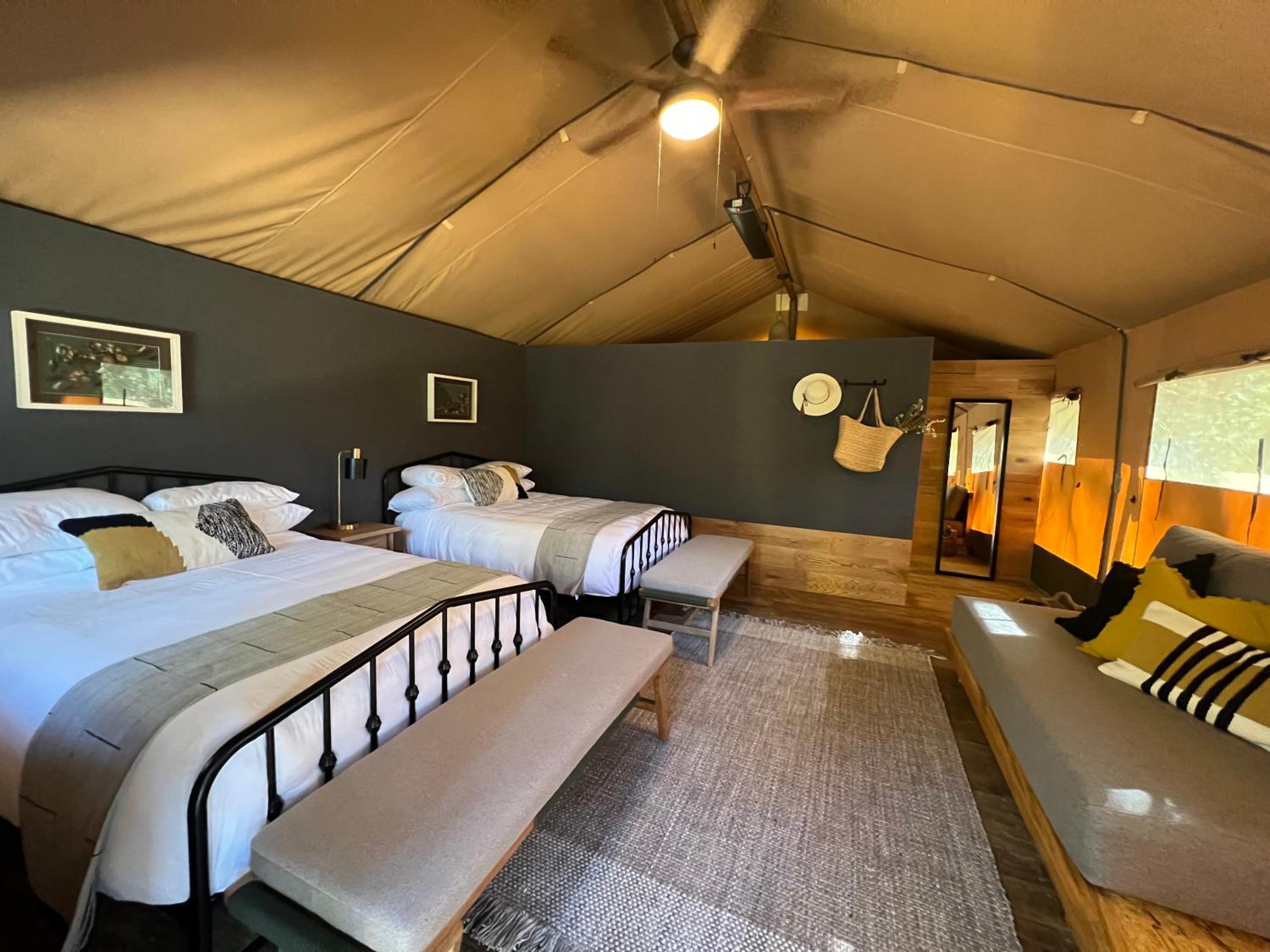 Standard Double Suite - Photo 15