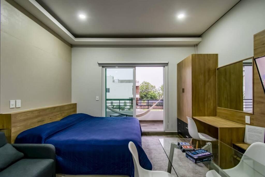 One-Bedroom House photo 2