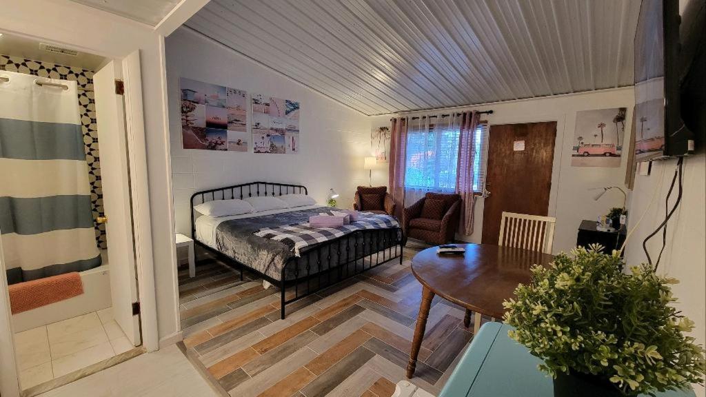 Deluxe Suite - Photo 3