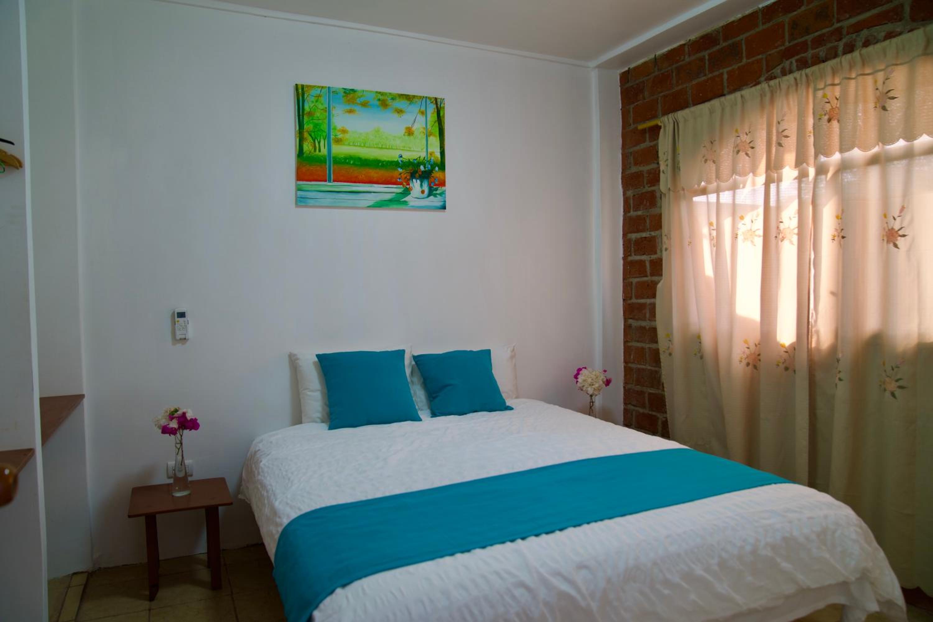 Three-Bedroom Apartment photo 1