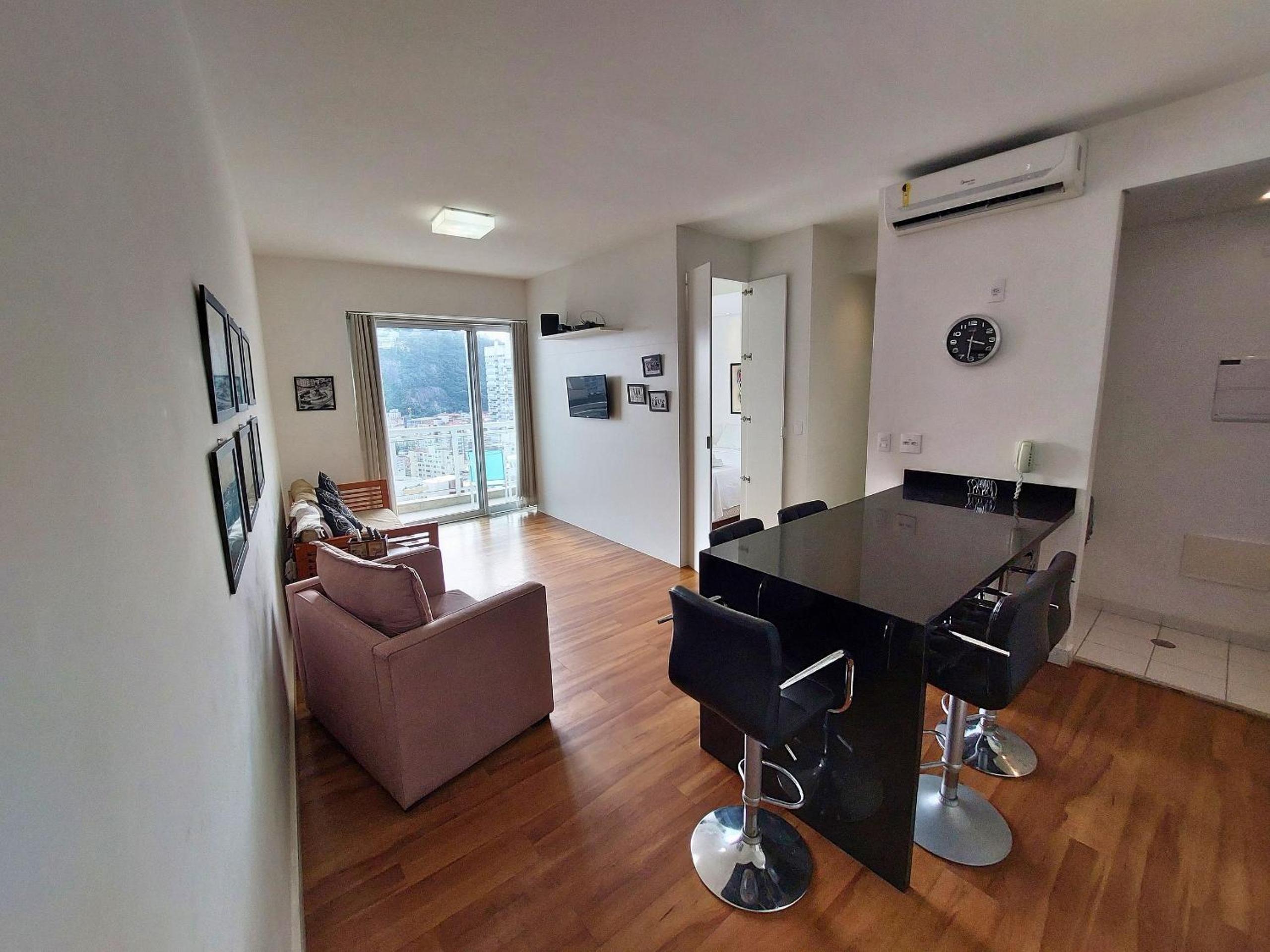 Apartment - Photo 1