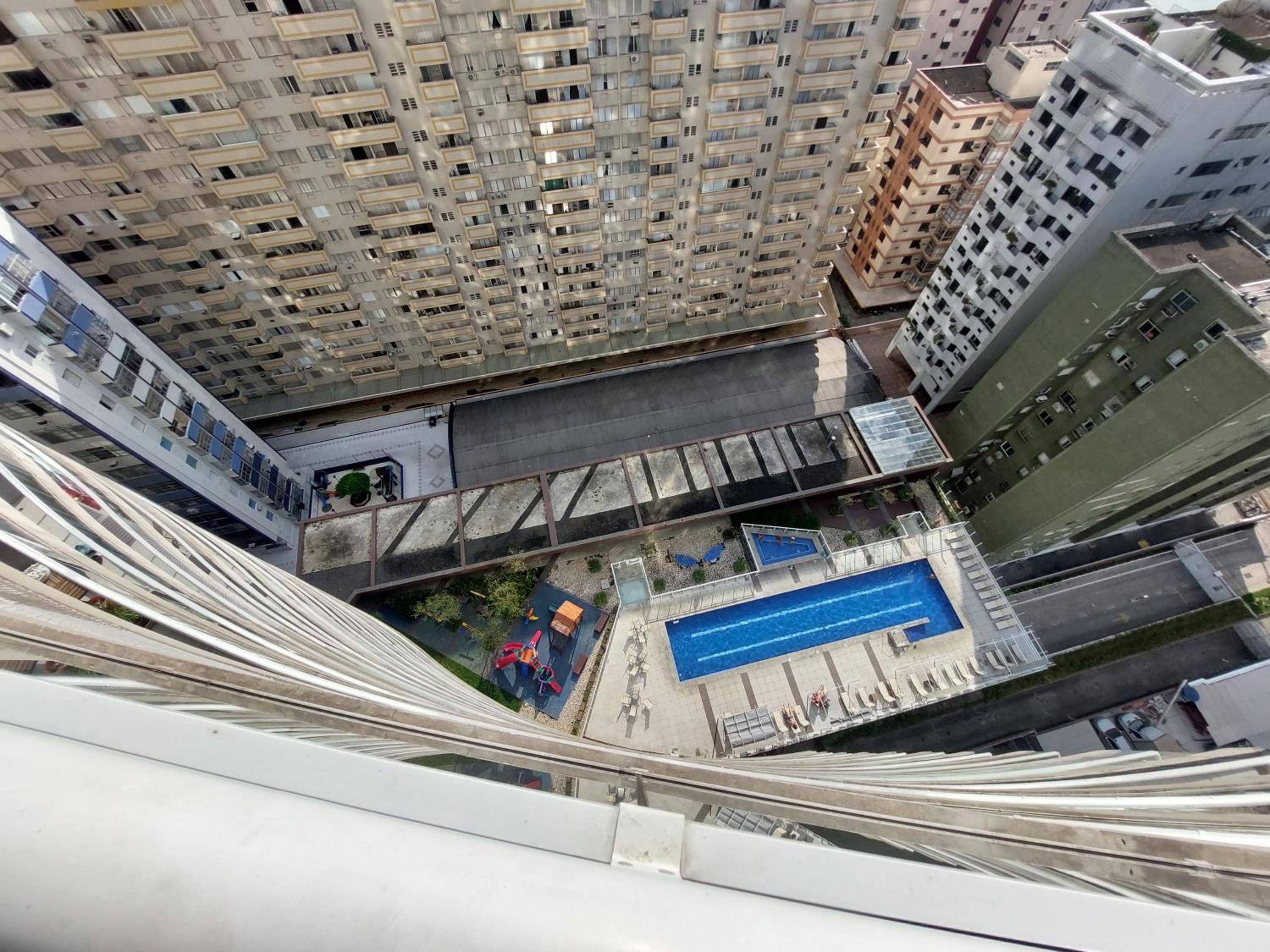 Apartment - Photo 39