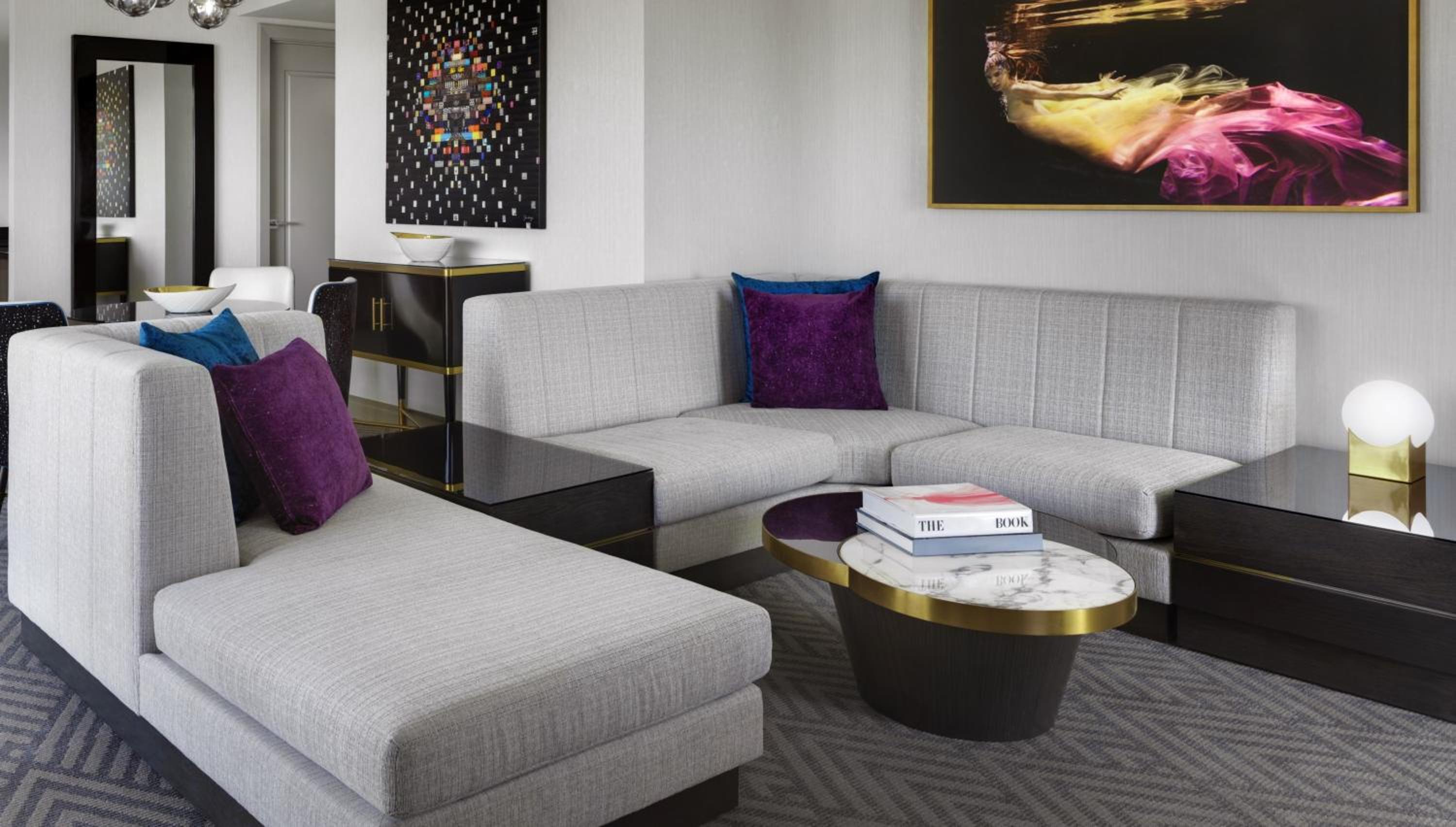 Wraparound Terrace Suite - Photo 4