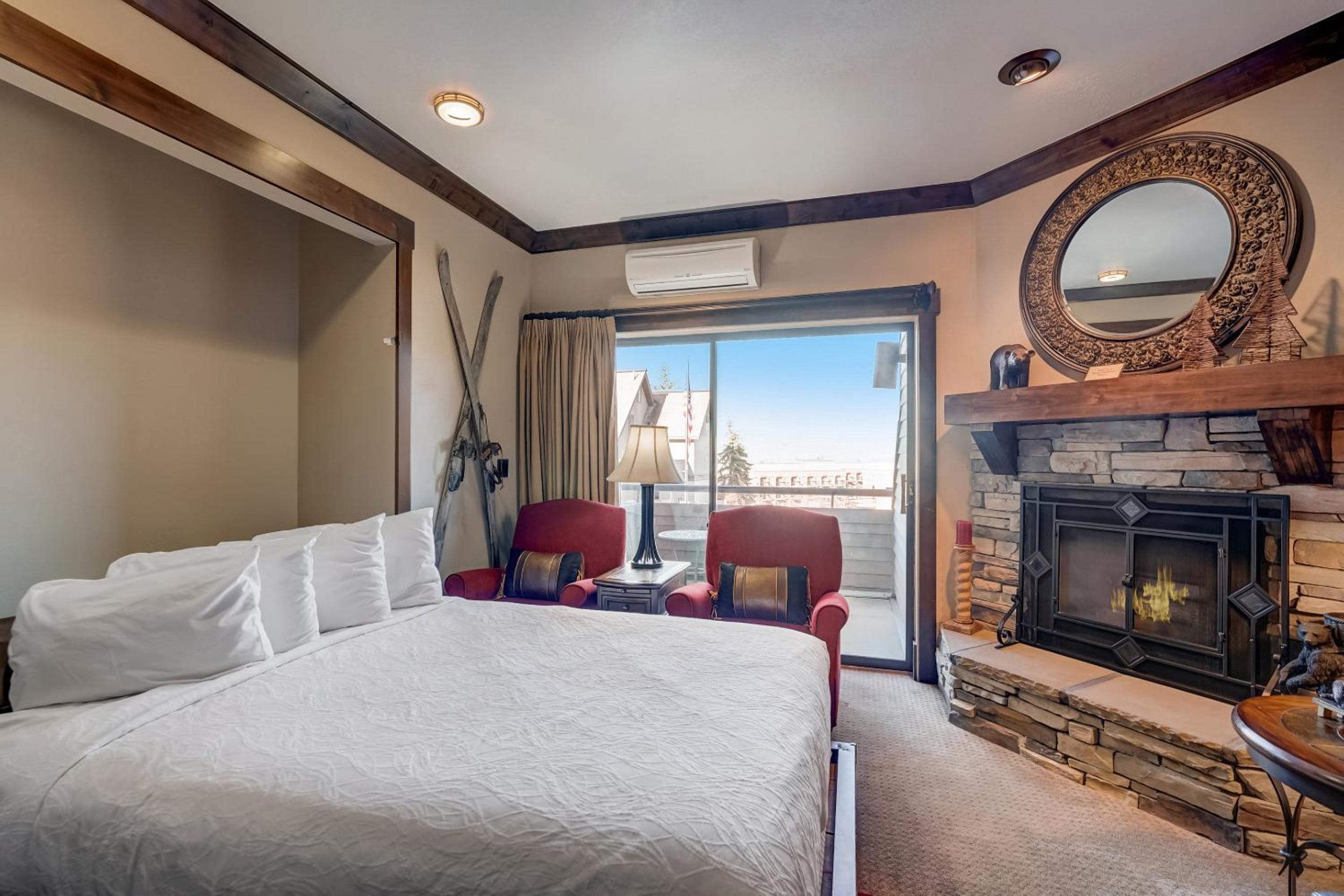 1 Bedroom with Kitchenette - Photo 26