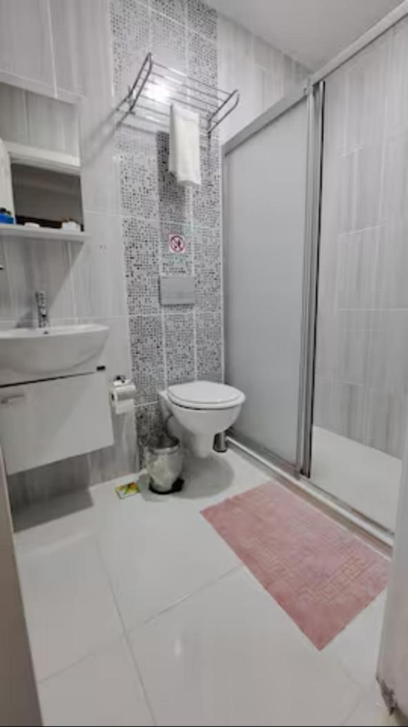 Deluxe Double or Twin Room photo 3