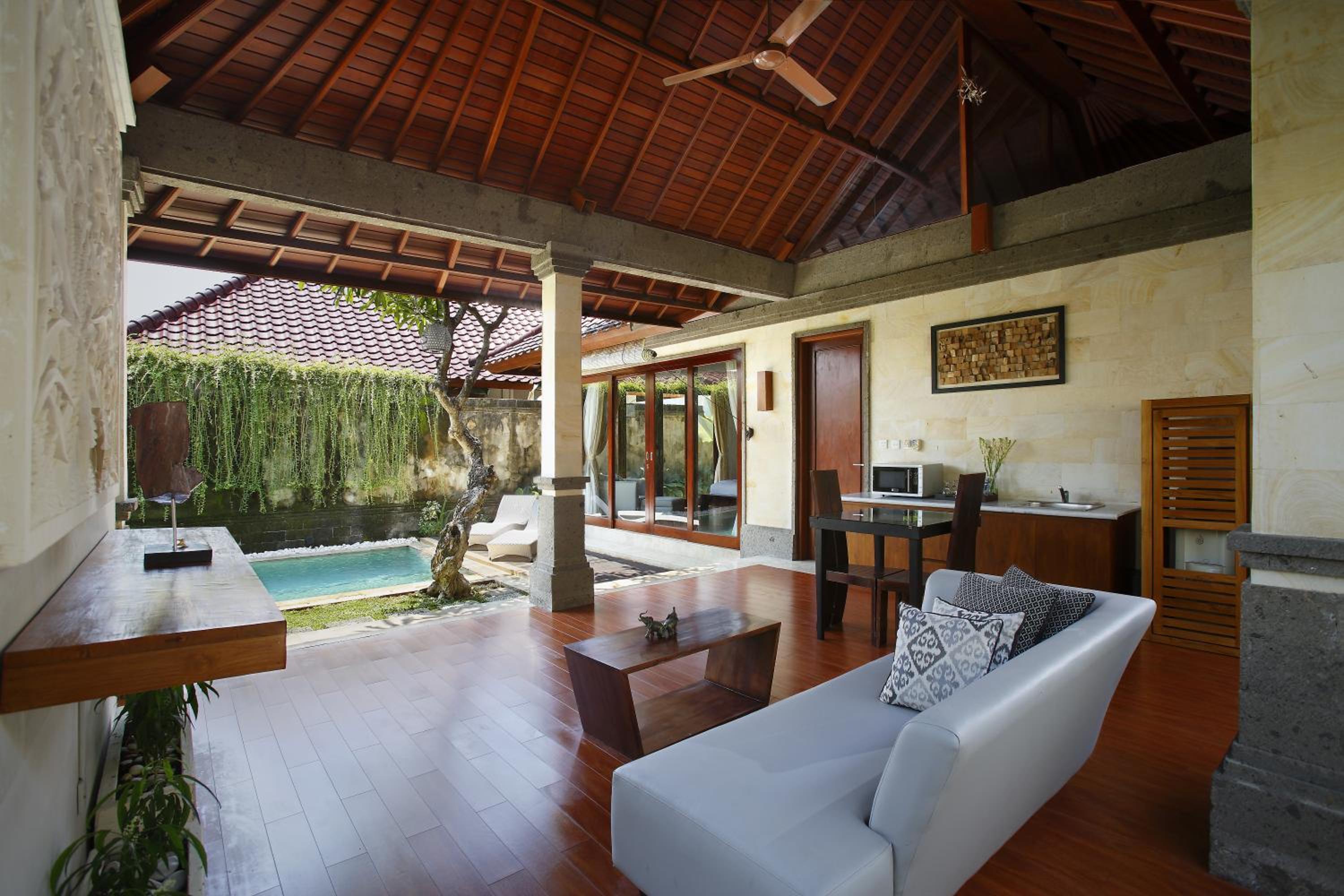 One-Bedroom Villa with Private Pool - Photo 1