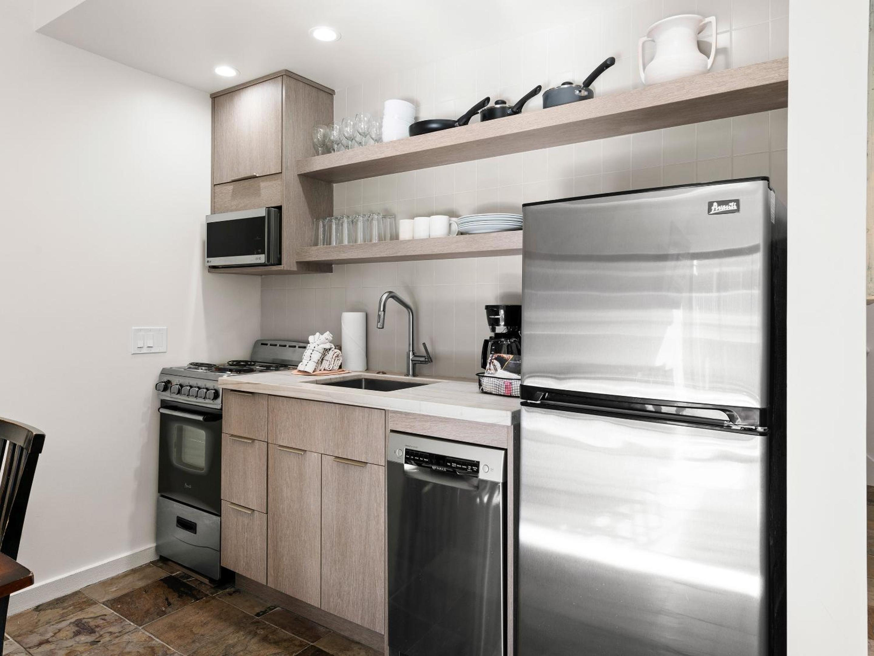1 Bedroom with Kitchenette Plus Loft - Photo 19