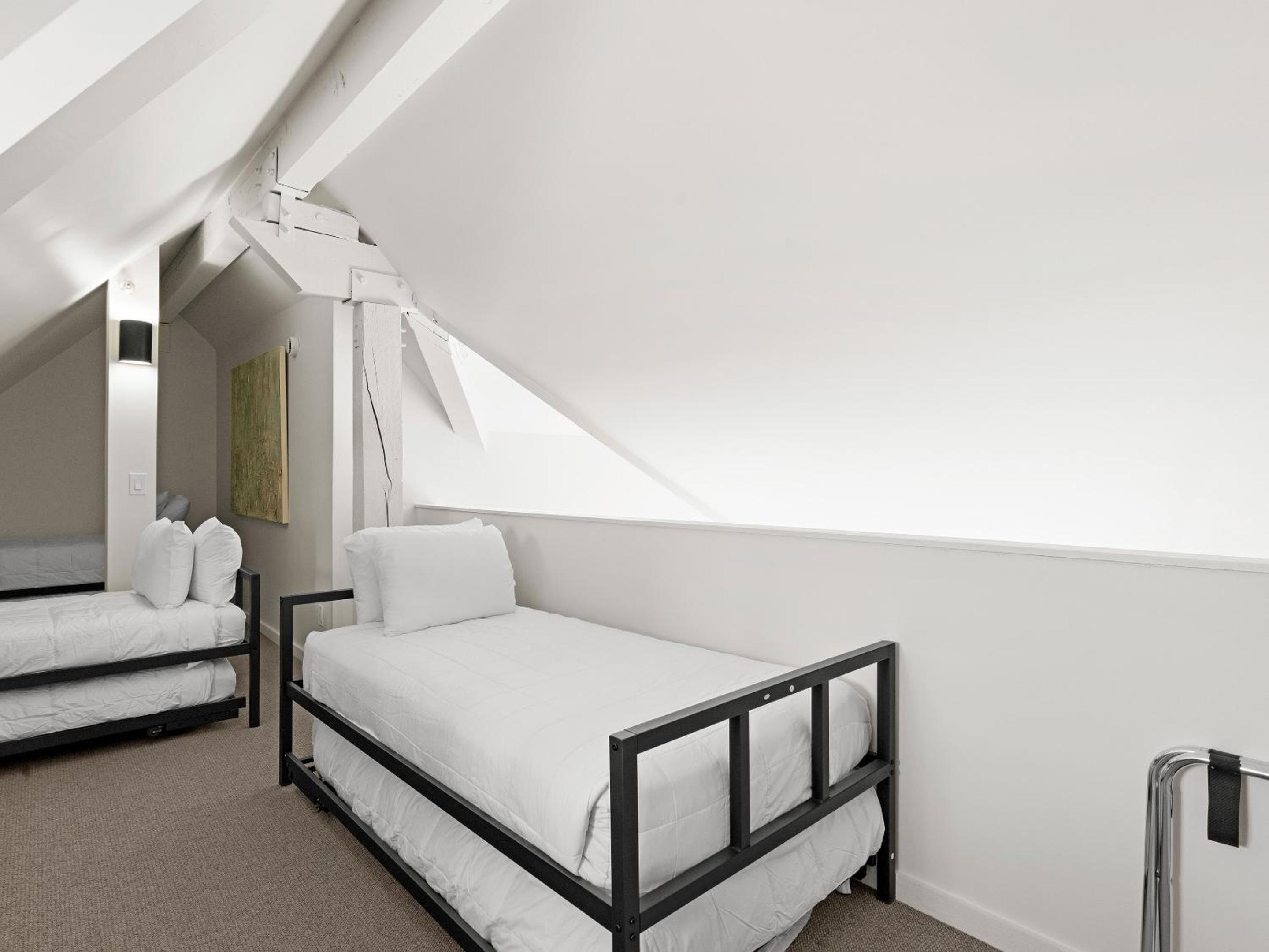 1 Bedroom with Kitchenette Plus Loft - Photo 5