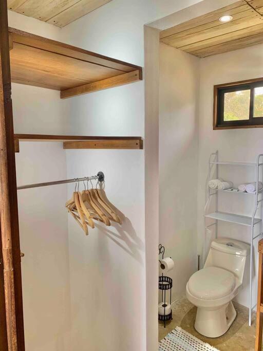One-Bedroom House photo 2