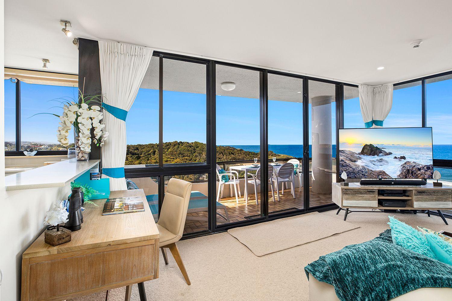 One-Bedroom Premium Apartment With Sea View photo 2