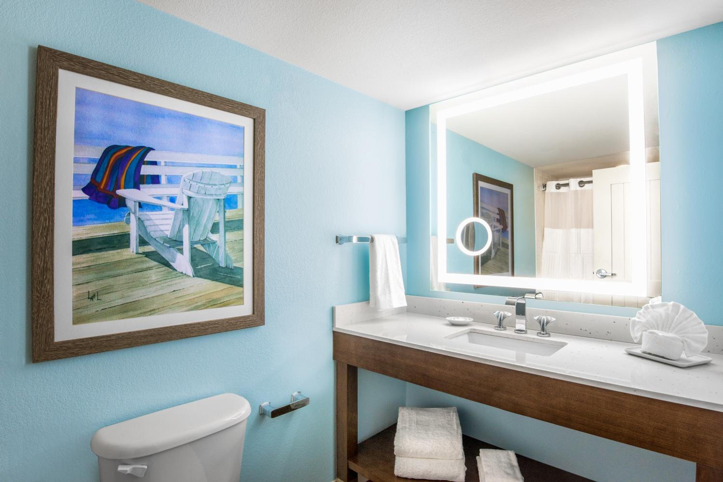 King Room - Lake View photo 3