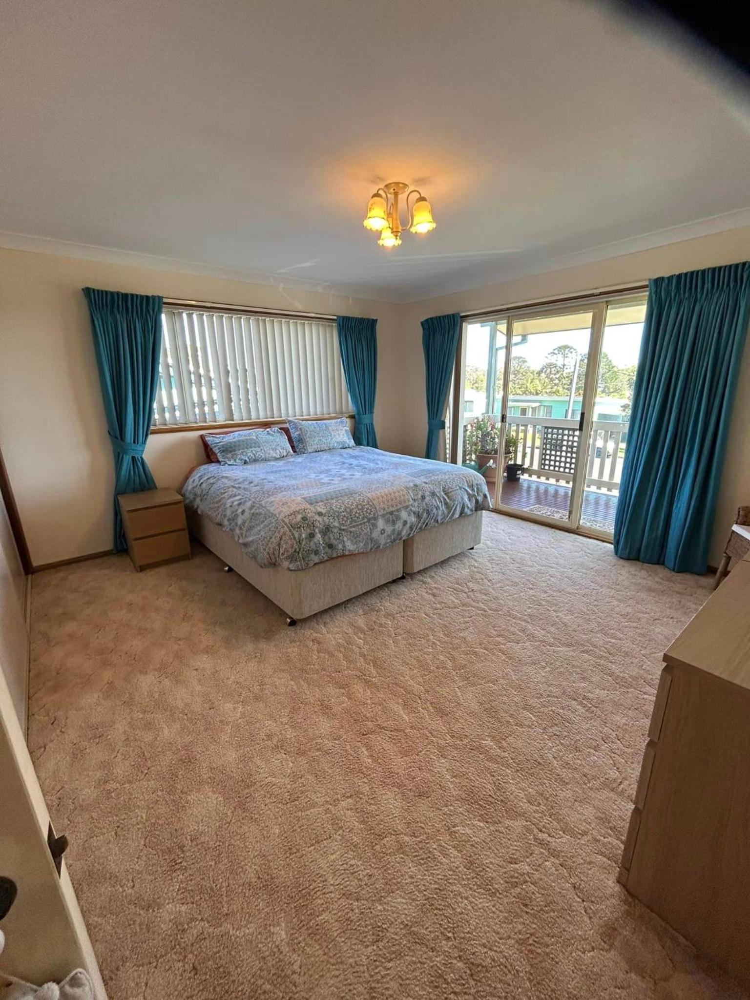 Three-Bedroom House photo 1