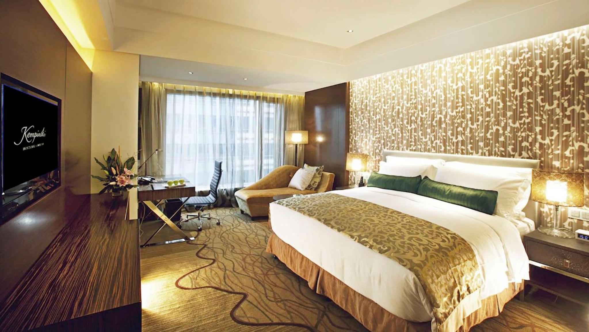 Deluxe Room King