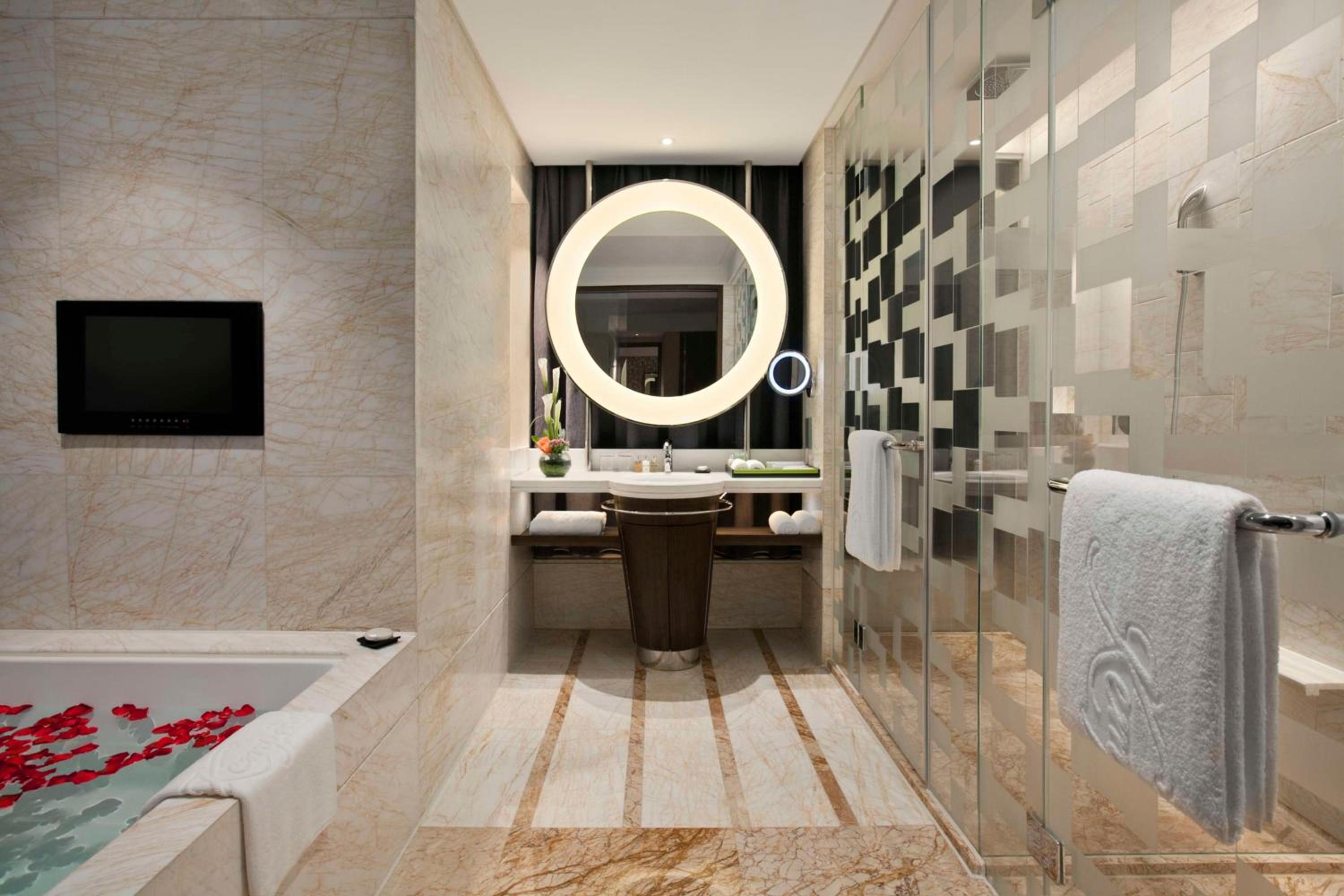 Executive Club Room King photo 2