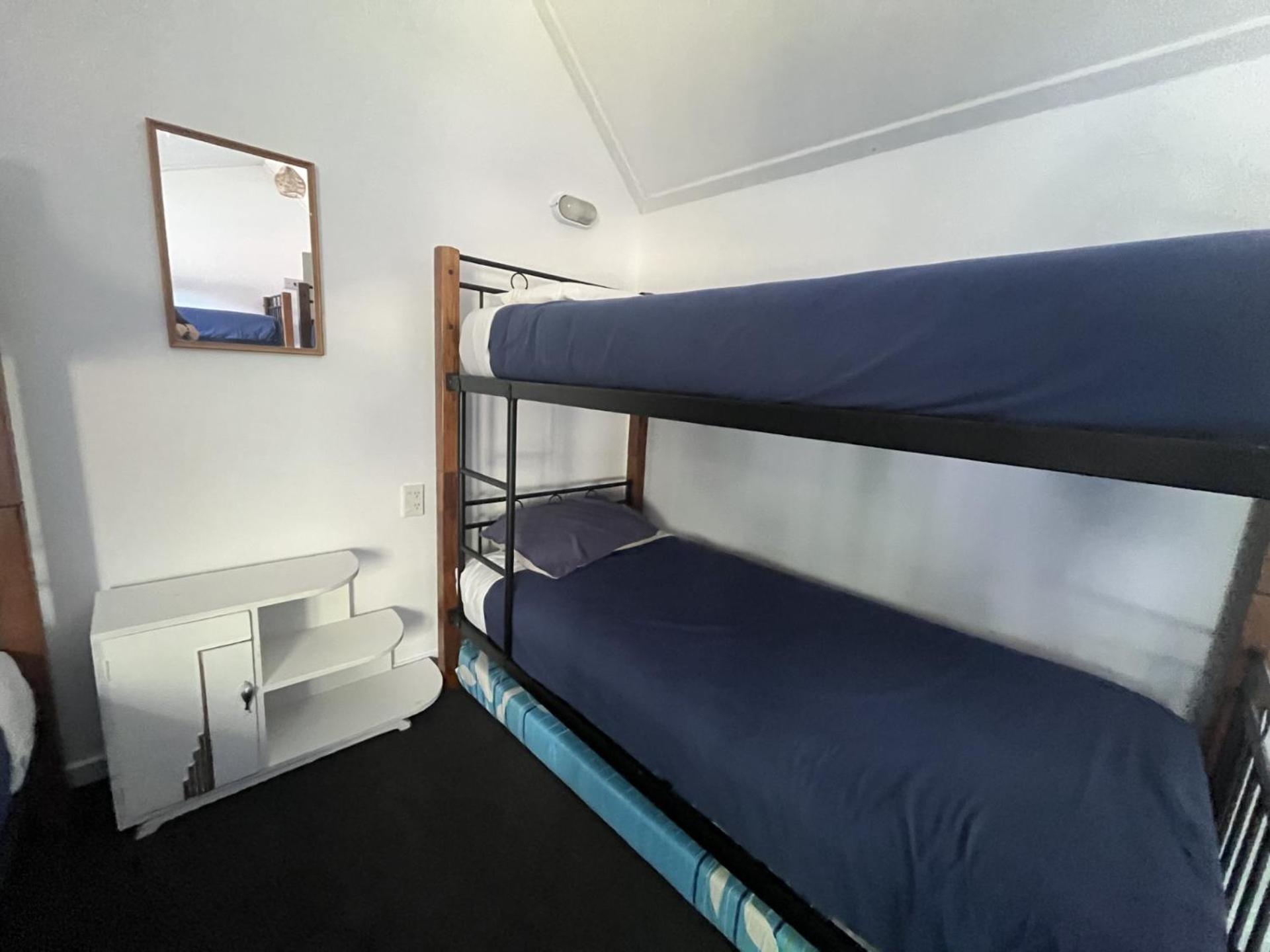 Single Bed in Mixed Dormitory Room