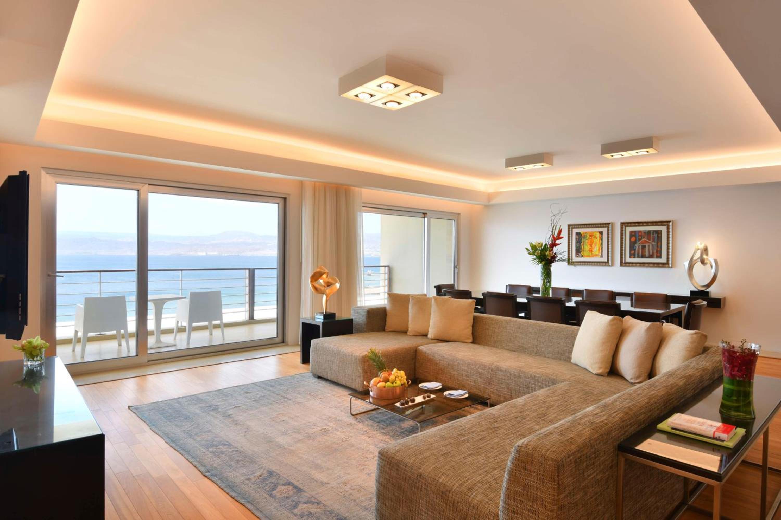 Royal Suite - Photo 13