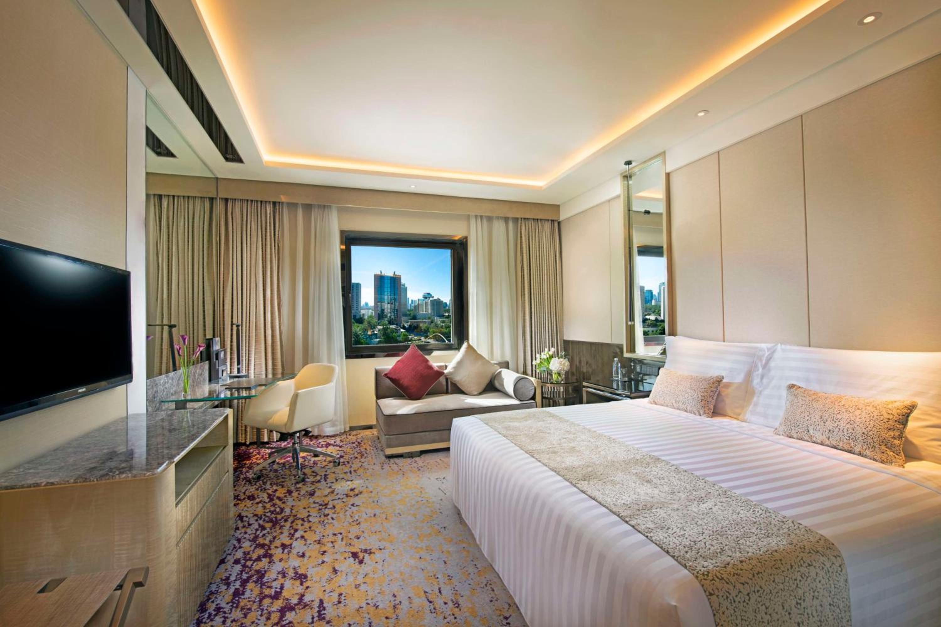 Executive Room River View King